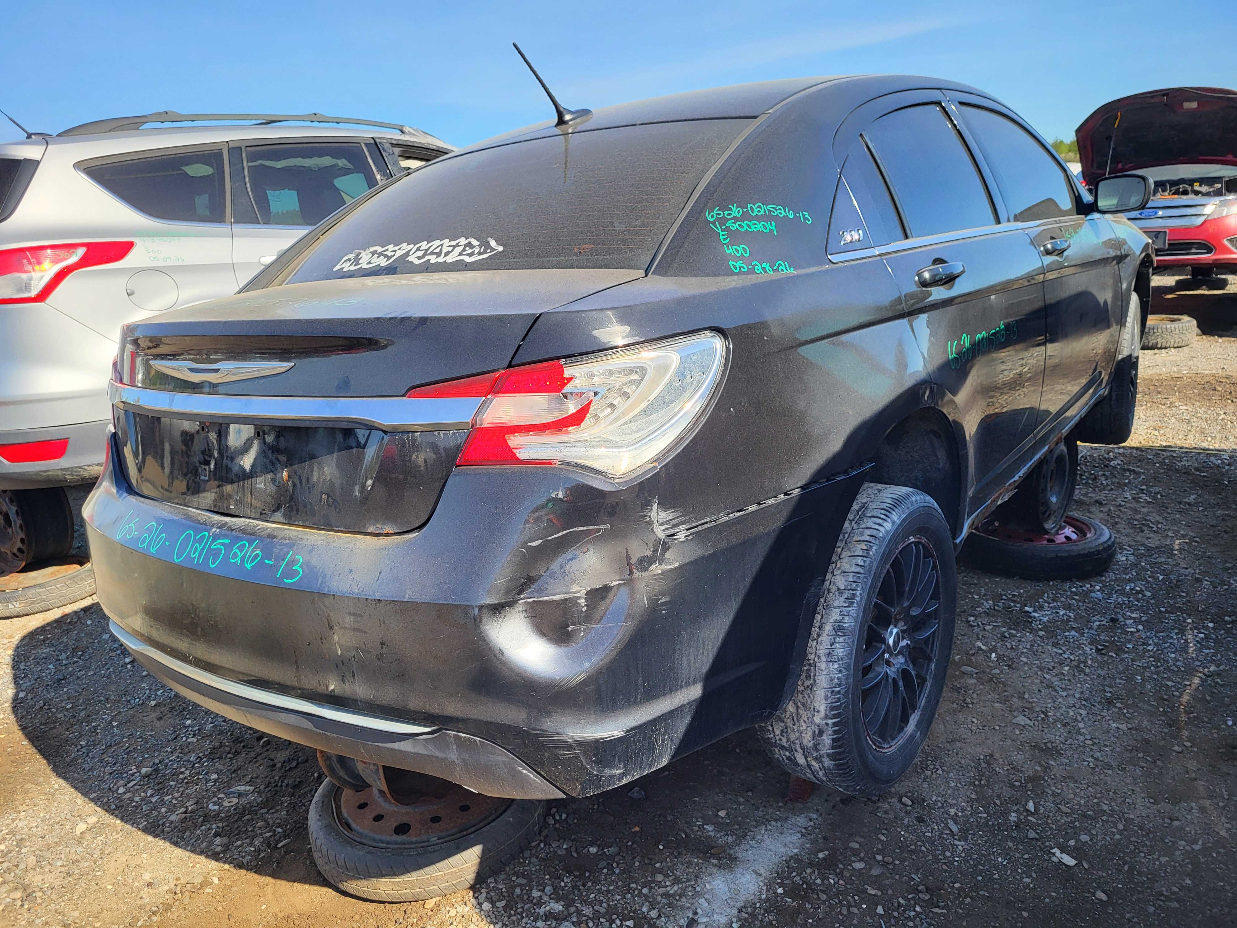 CHRYSLER 200 2013