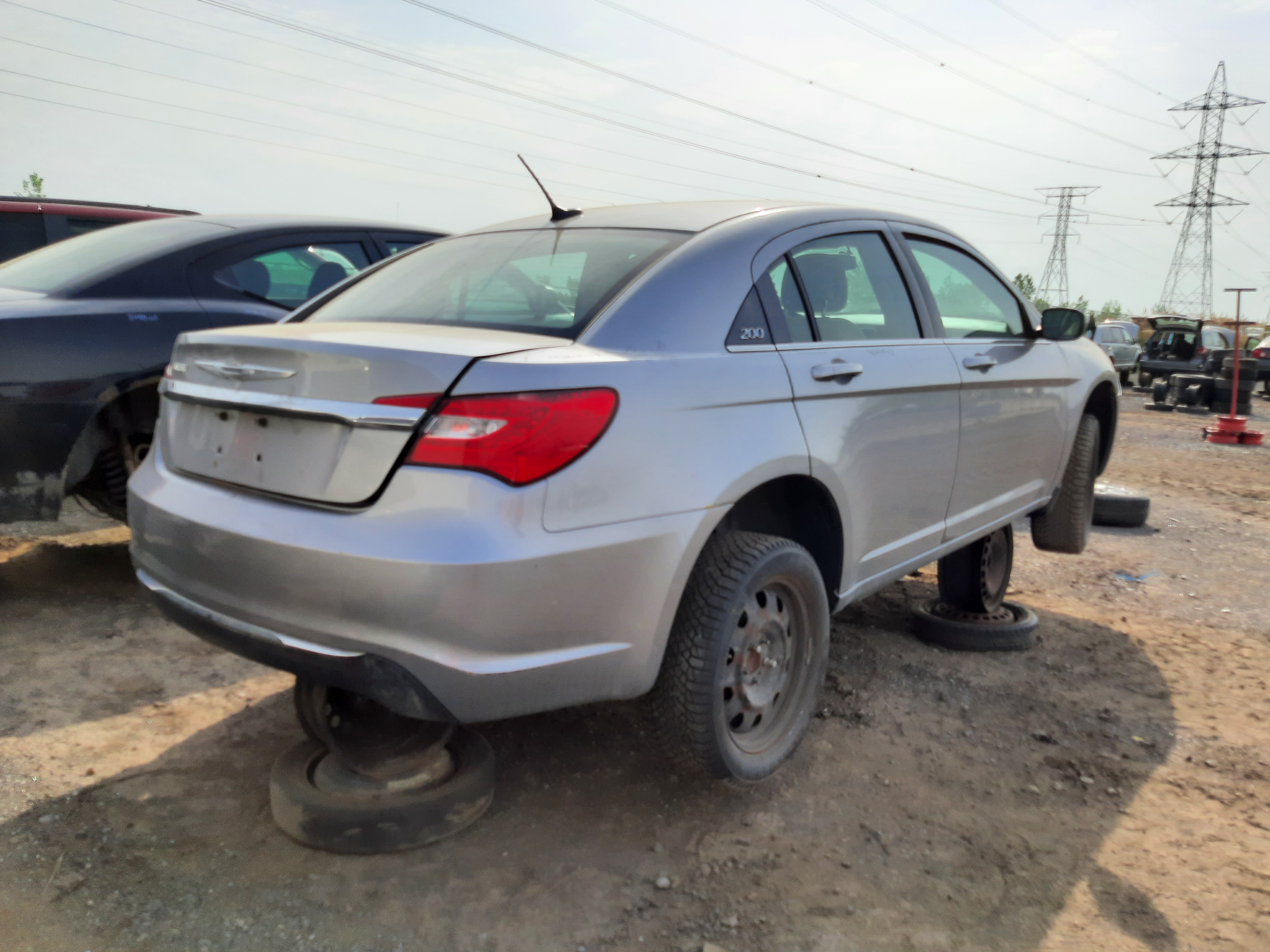 CHRYSLER 200 2013