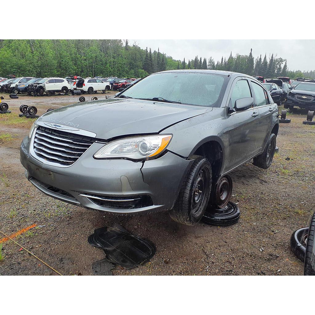 CHRYSLER 200 2013