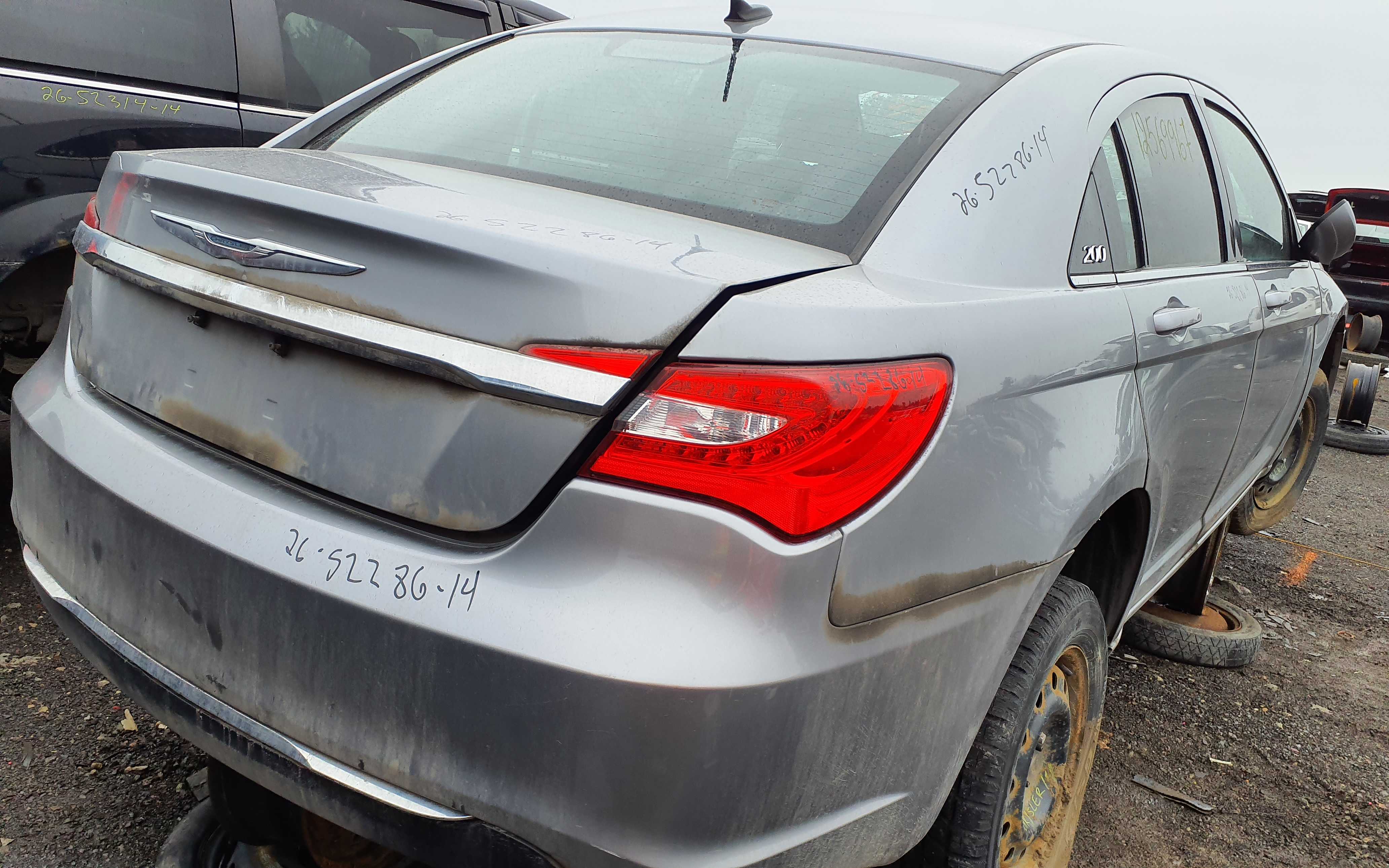 CHRYSLER 200 2014