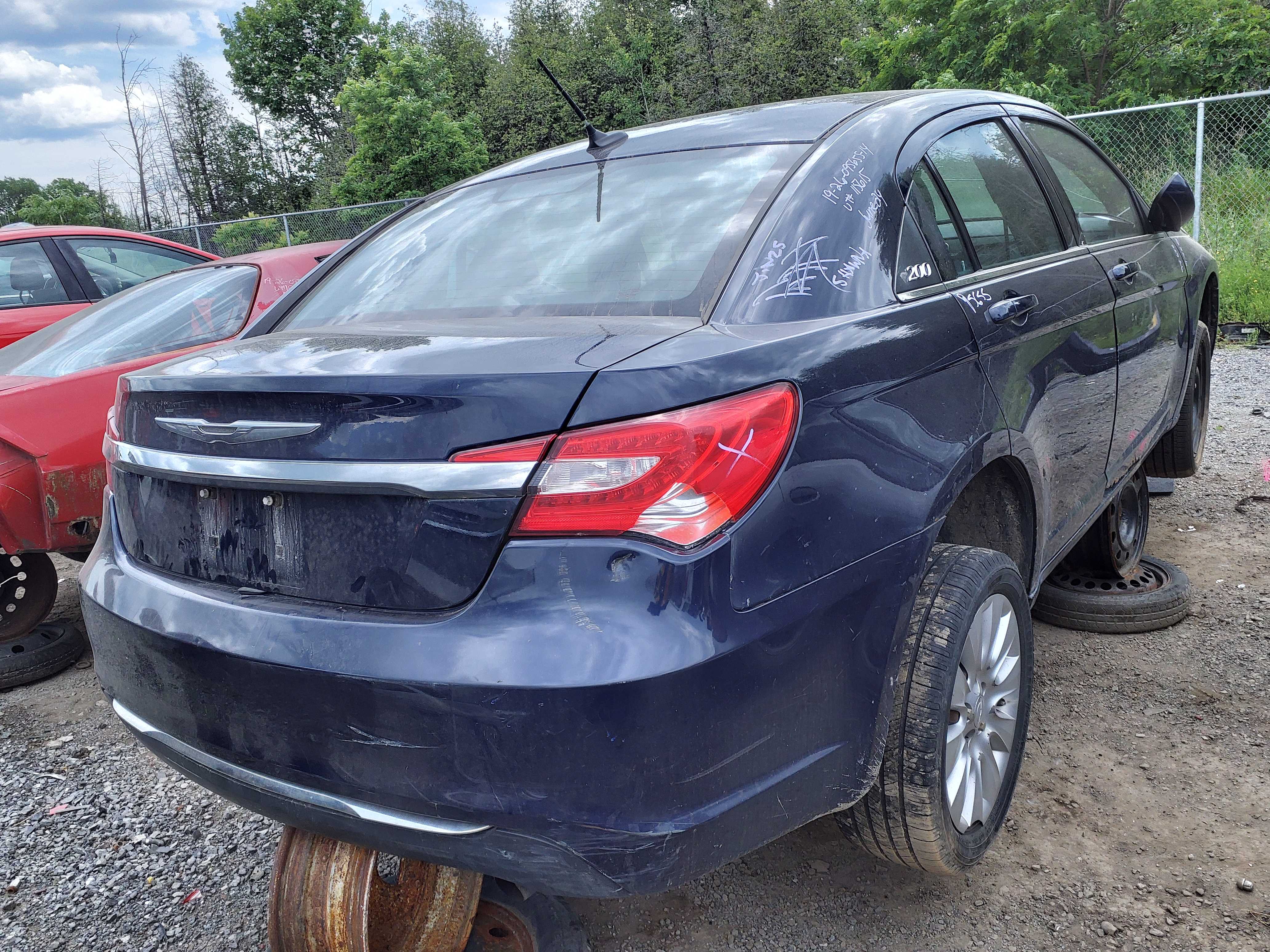 CHRYSLER 200 2014