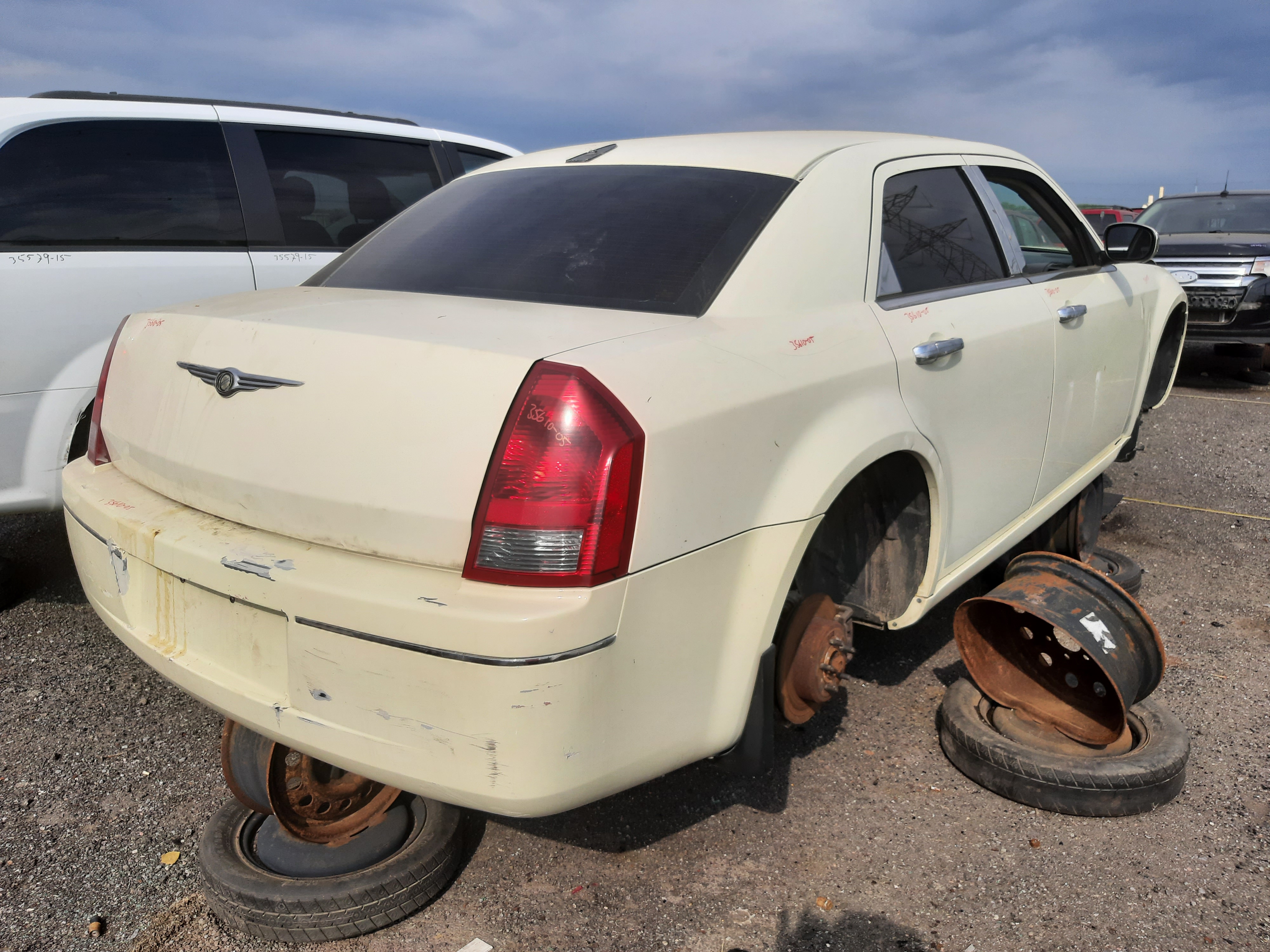 CHRYSLER 300 2005