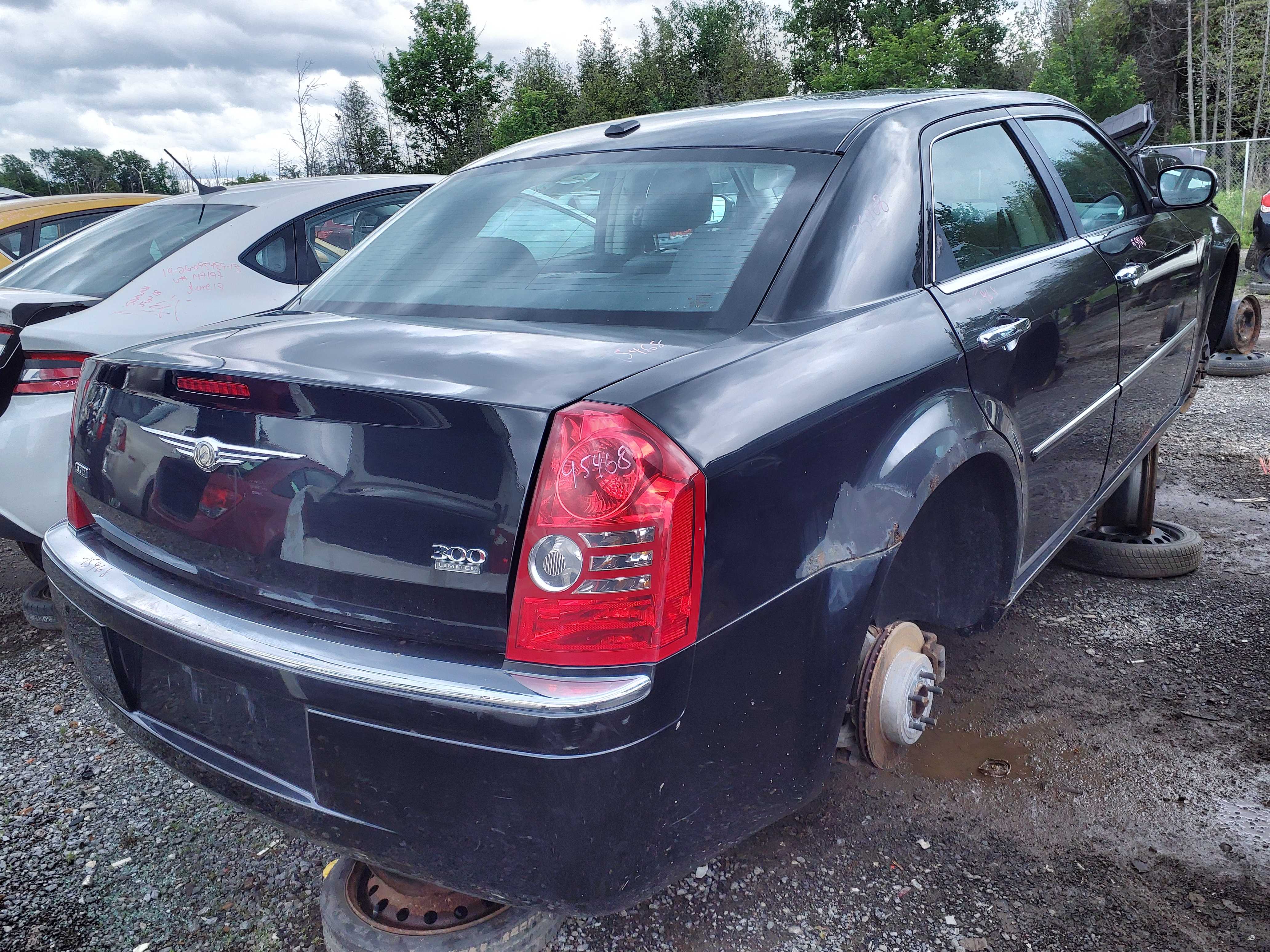 CHRYSLER 300 2010