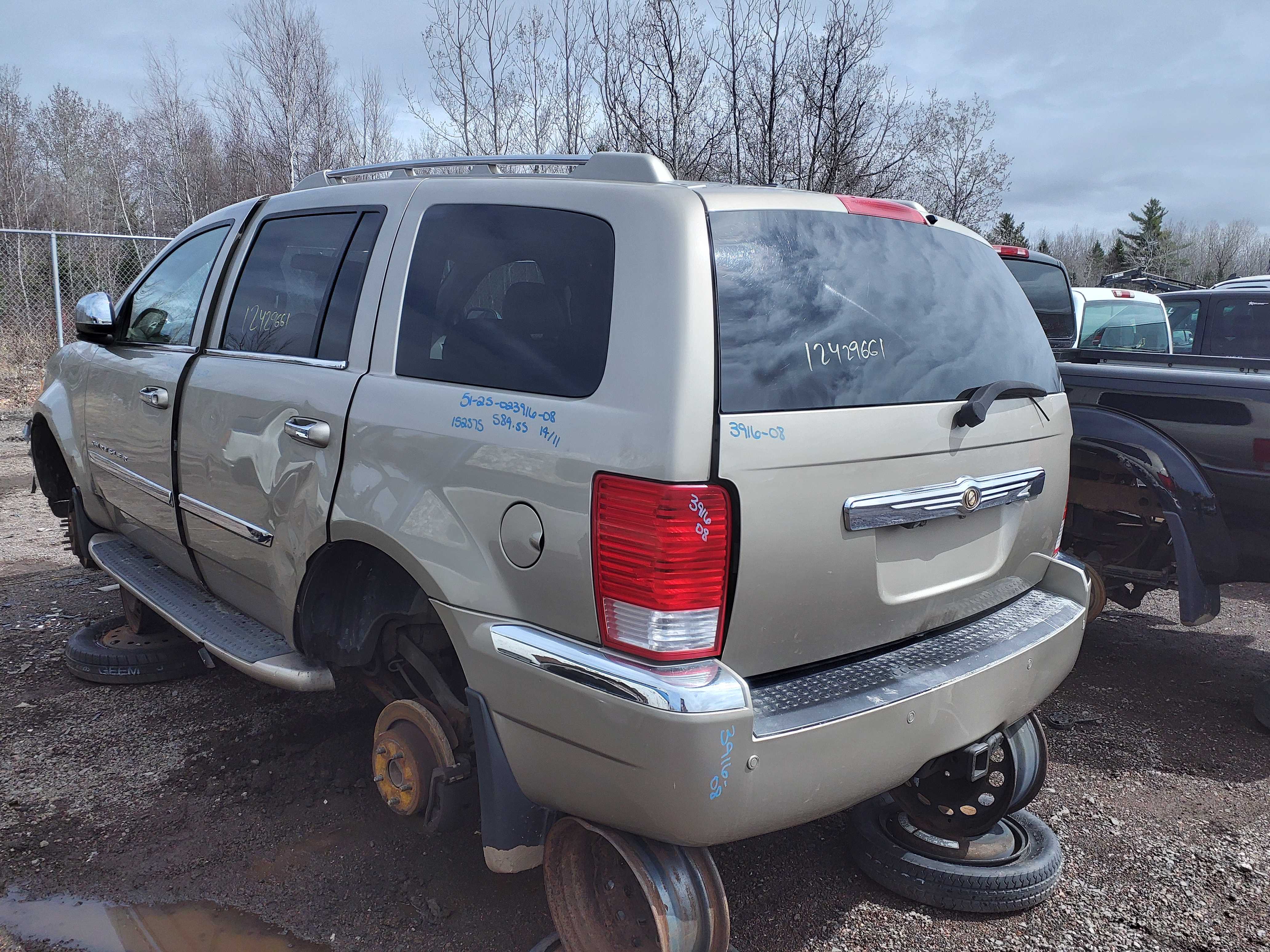 CHRYSLER ASPEN 2008