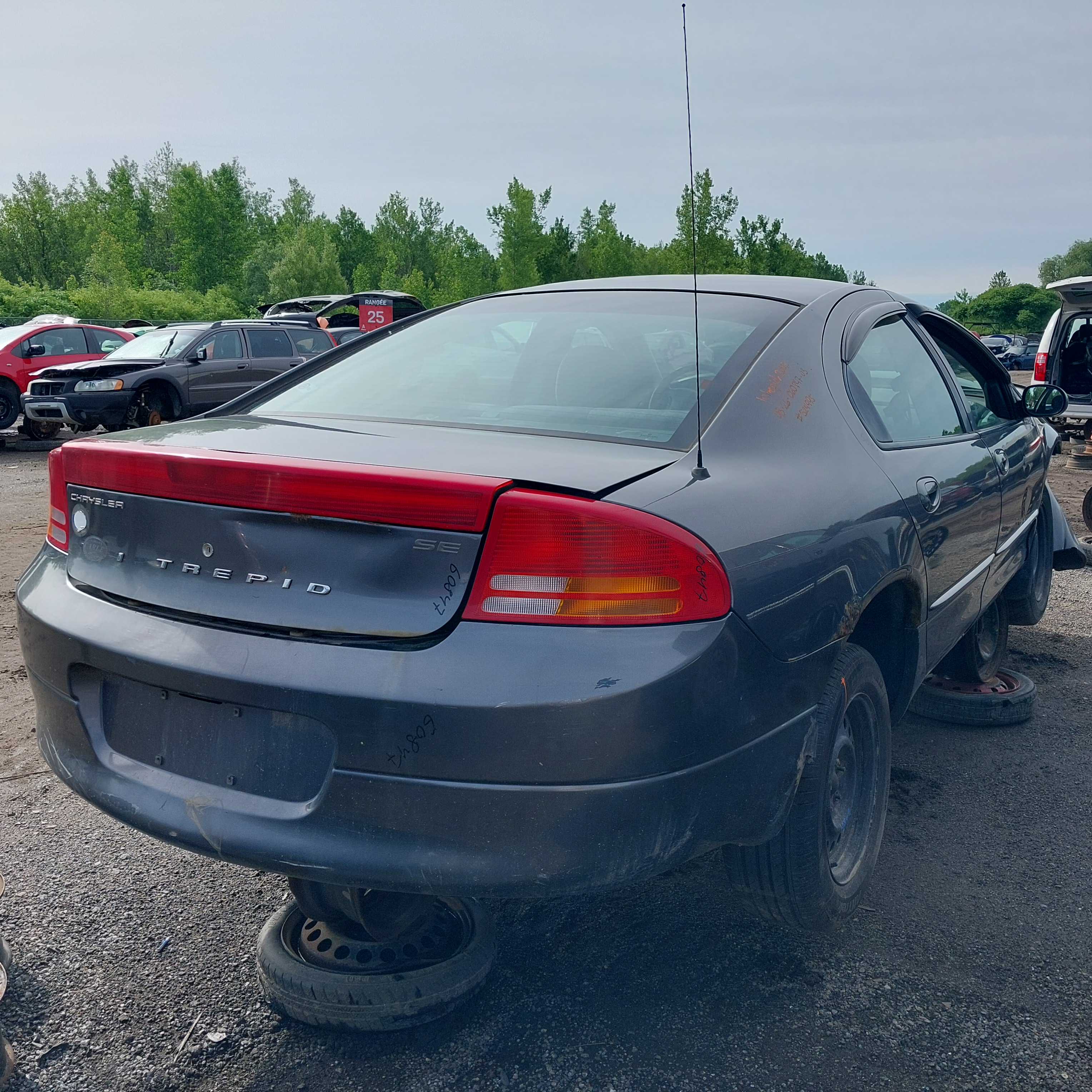 CHRYSLER INTREPID 2003