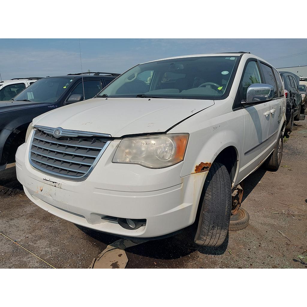 CHRYSLER TOWN &amp; COUNTRY 2010