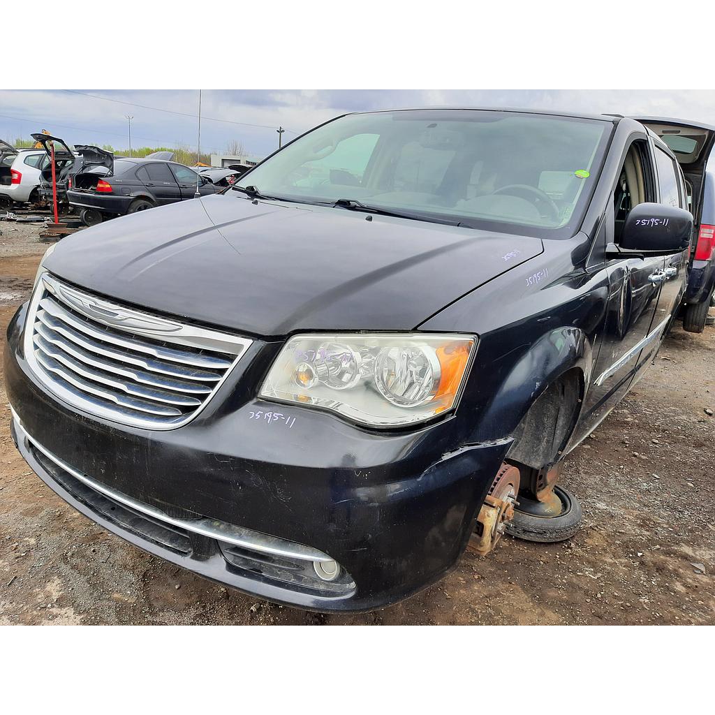 CHRYSLER TOWN &amp; COUNTRY 2011