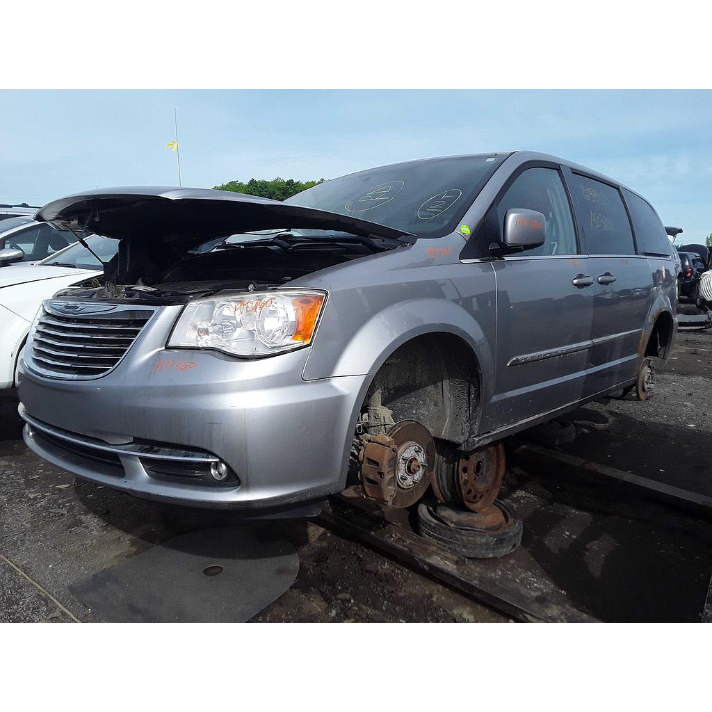 CHRYSLER TOWN &amp; COUNTRY 2015