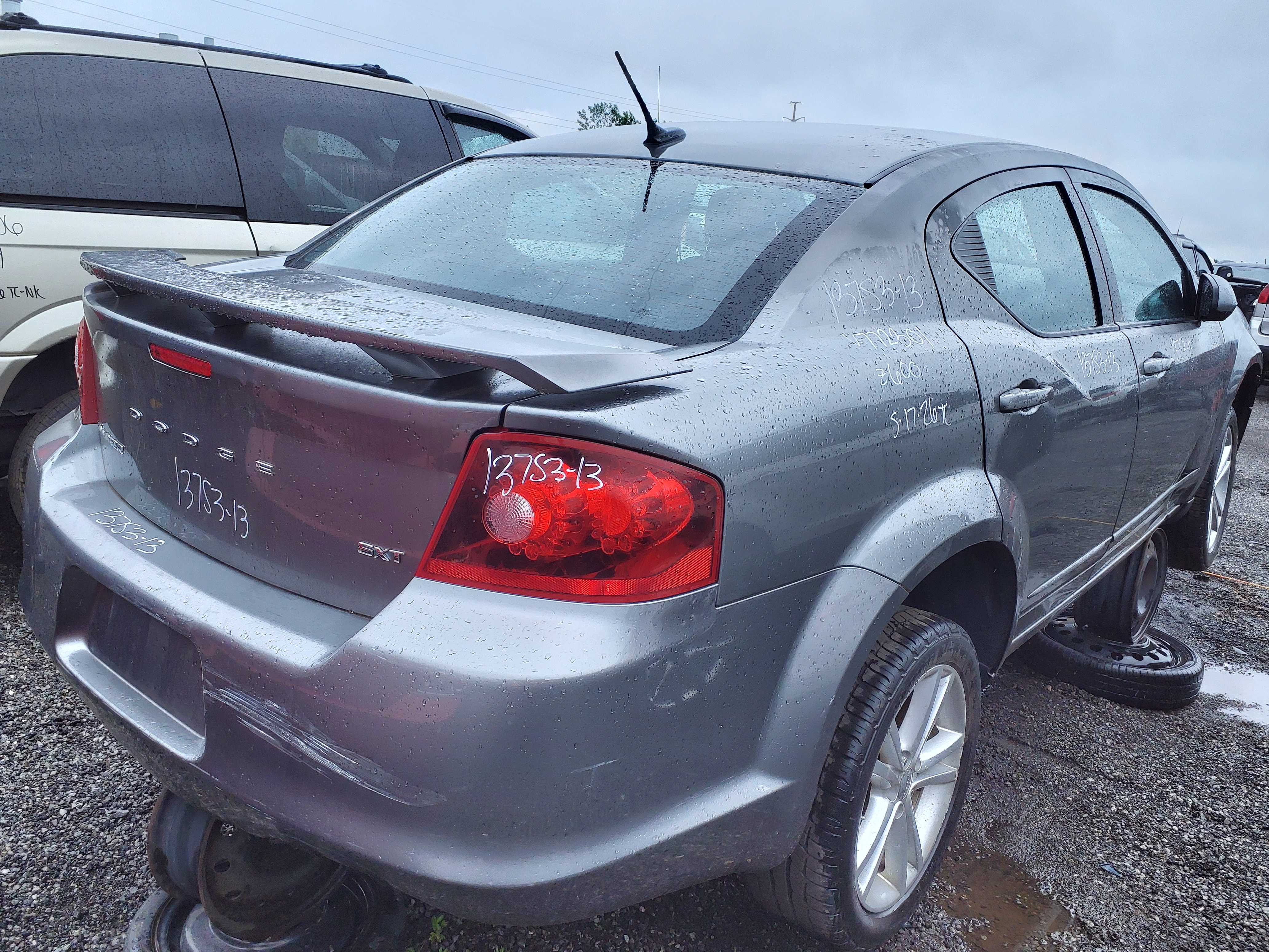 DODGE AVENGER 2013