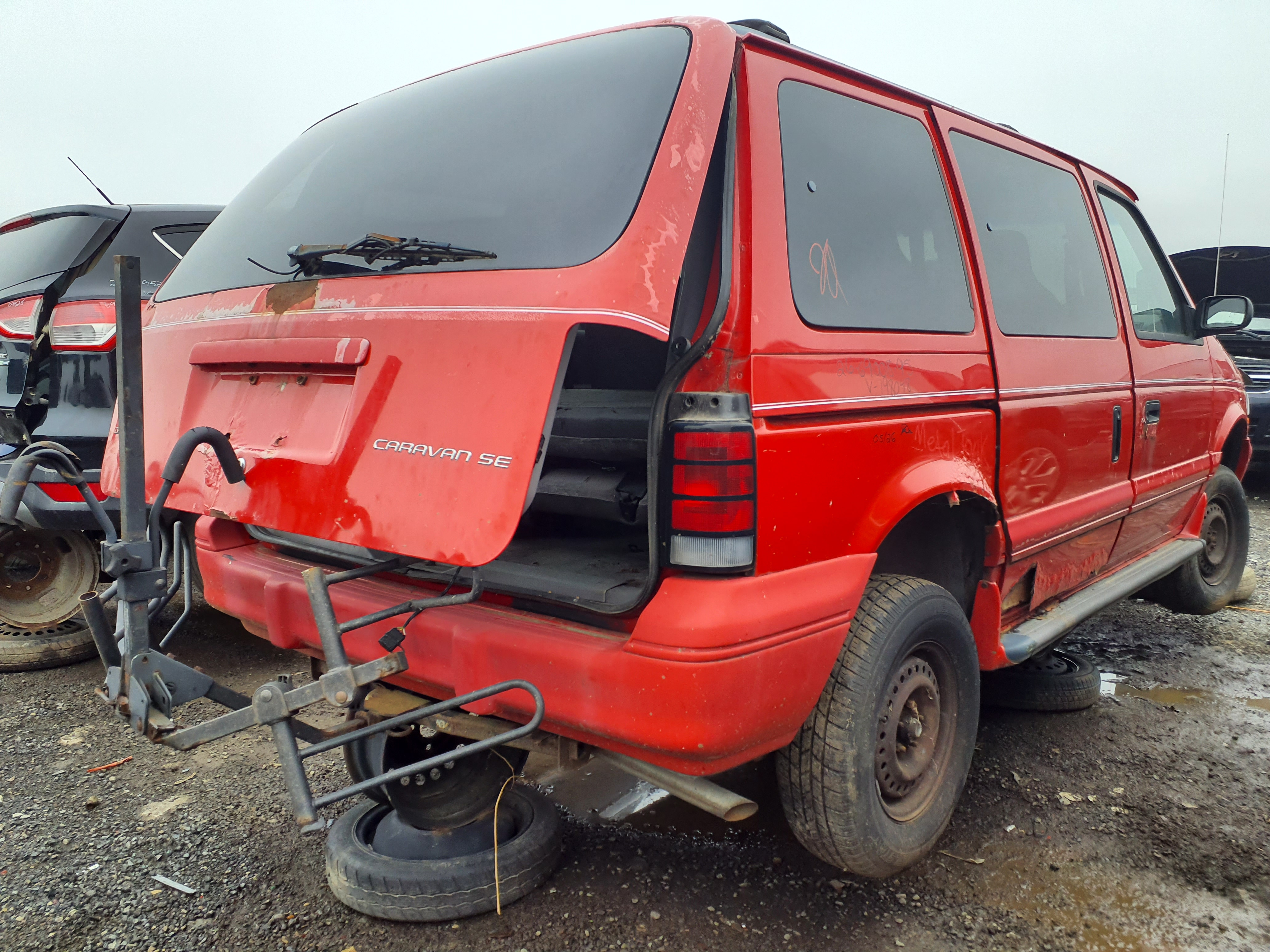DODGE CARAVAN 1995