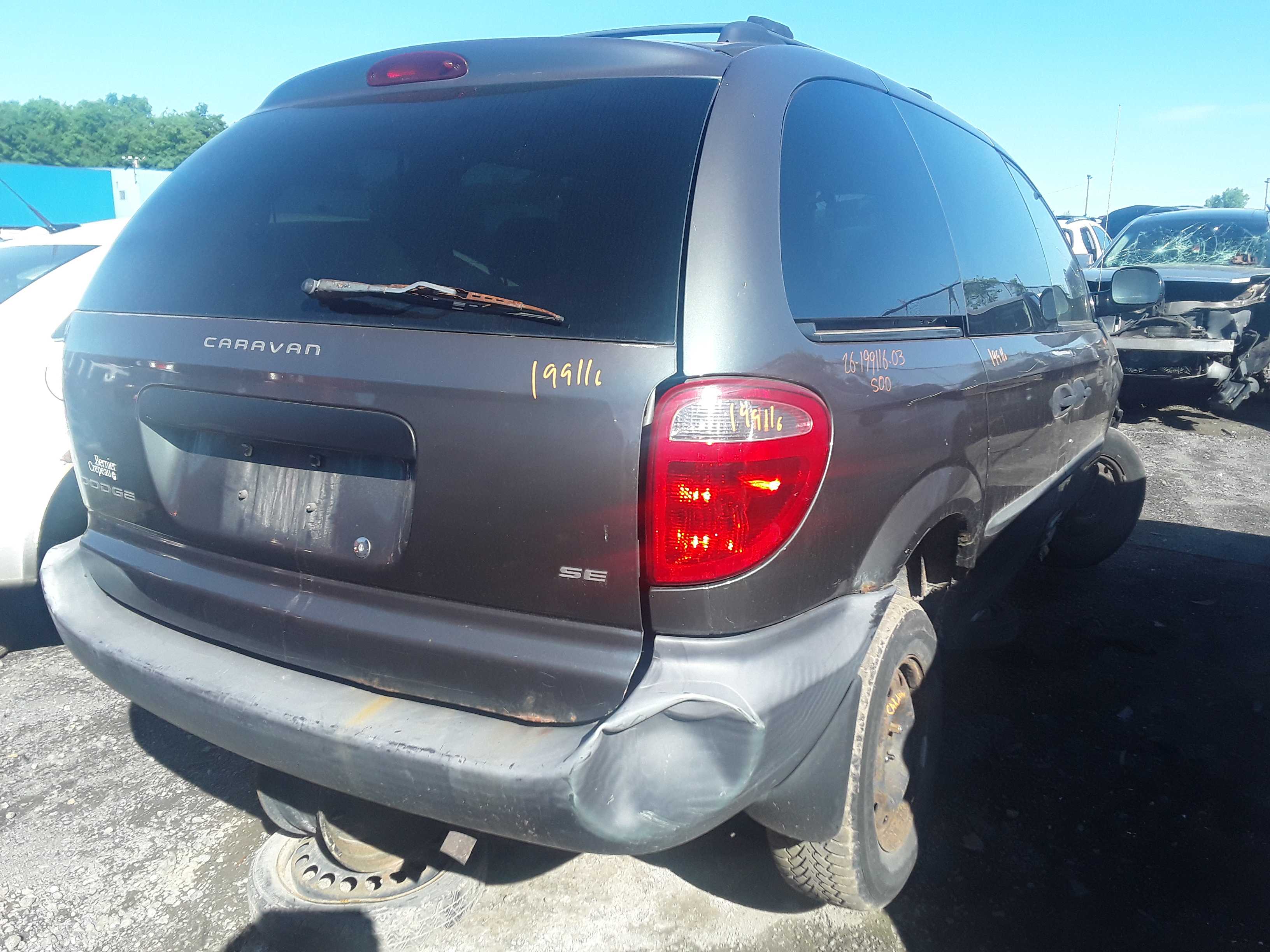 DODGE CARAVAN 2003