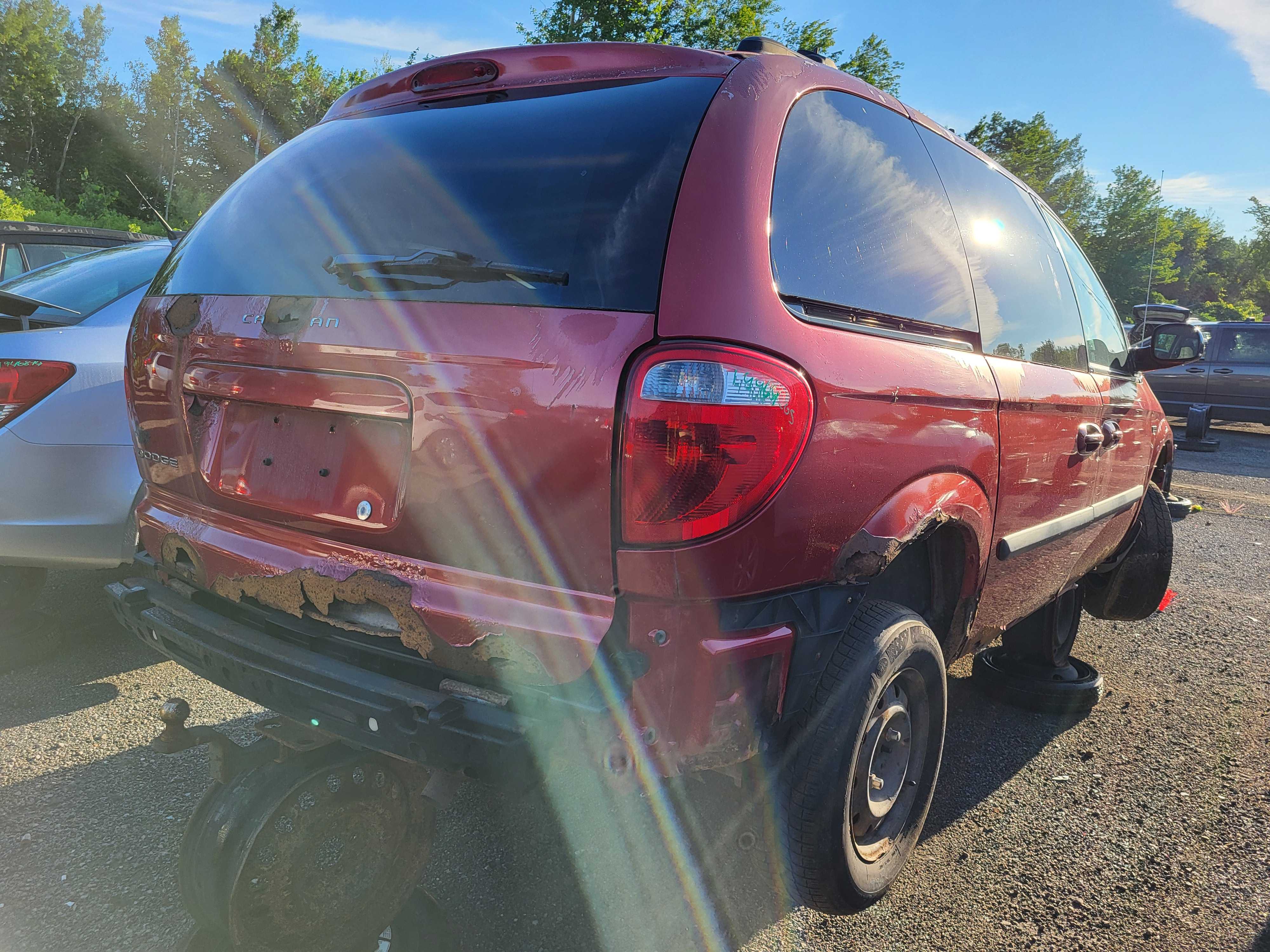 DODGE CARAVAN 2005