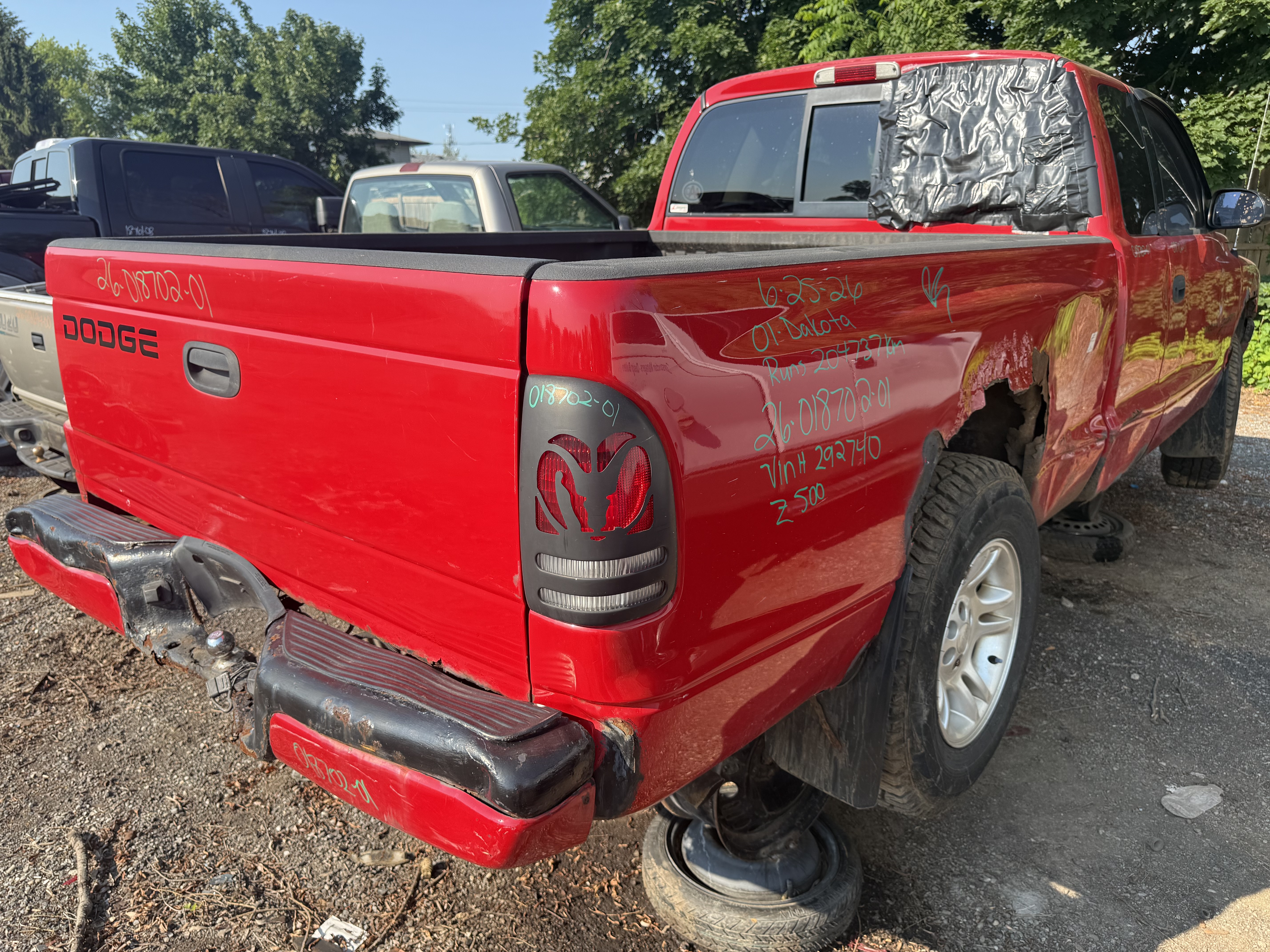 DODGE DAKOTA 2001