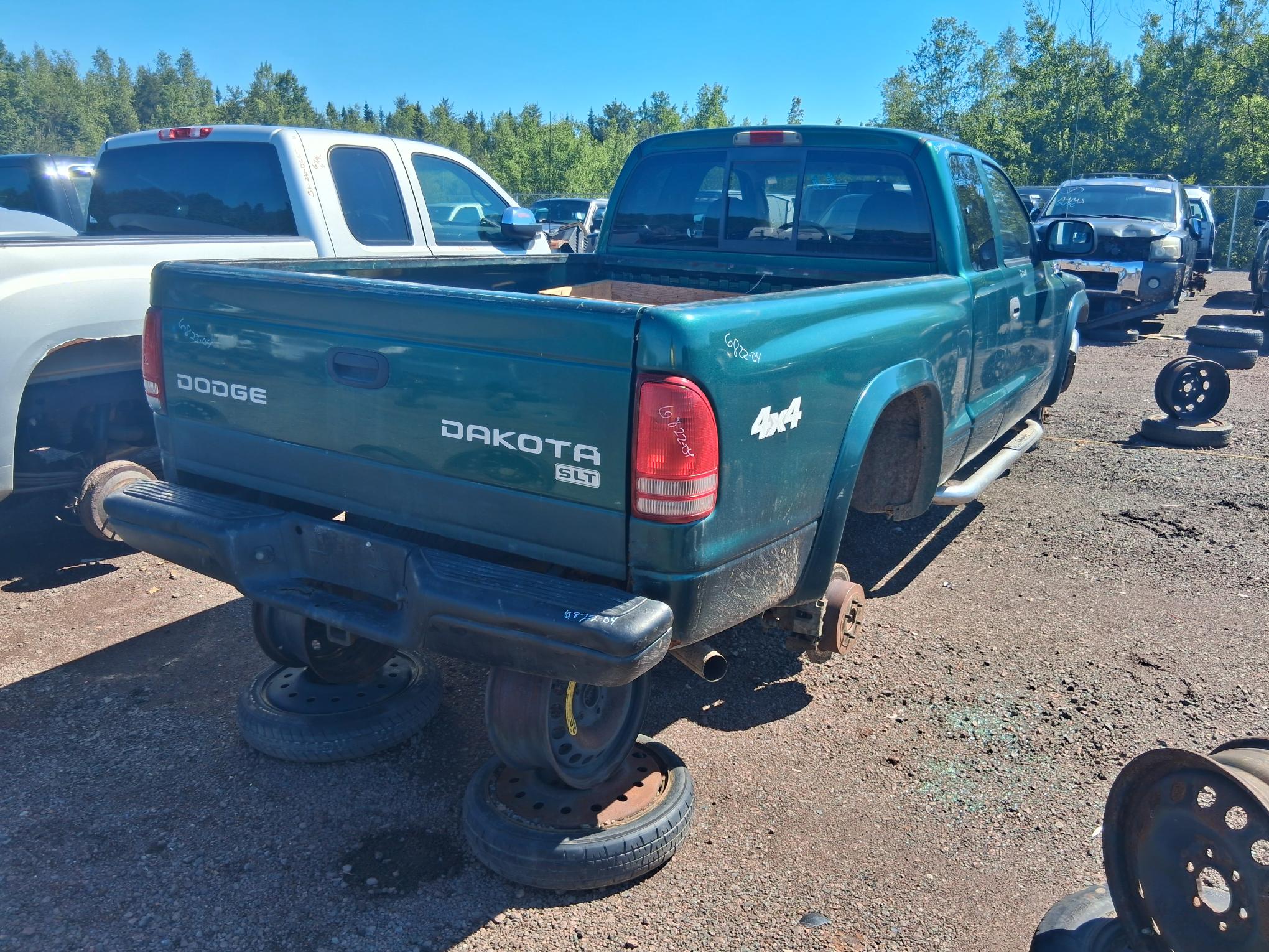 DODGE DAKOTA 2004
