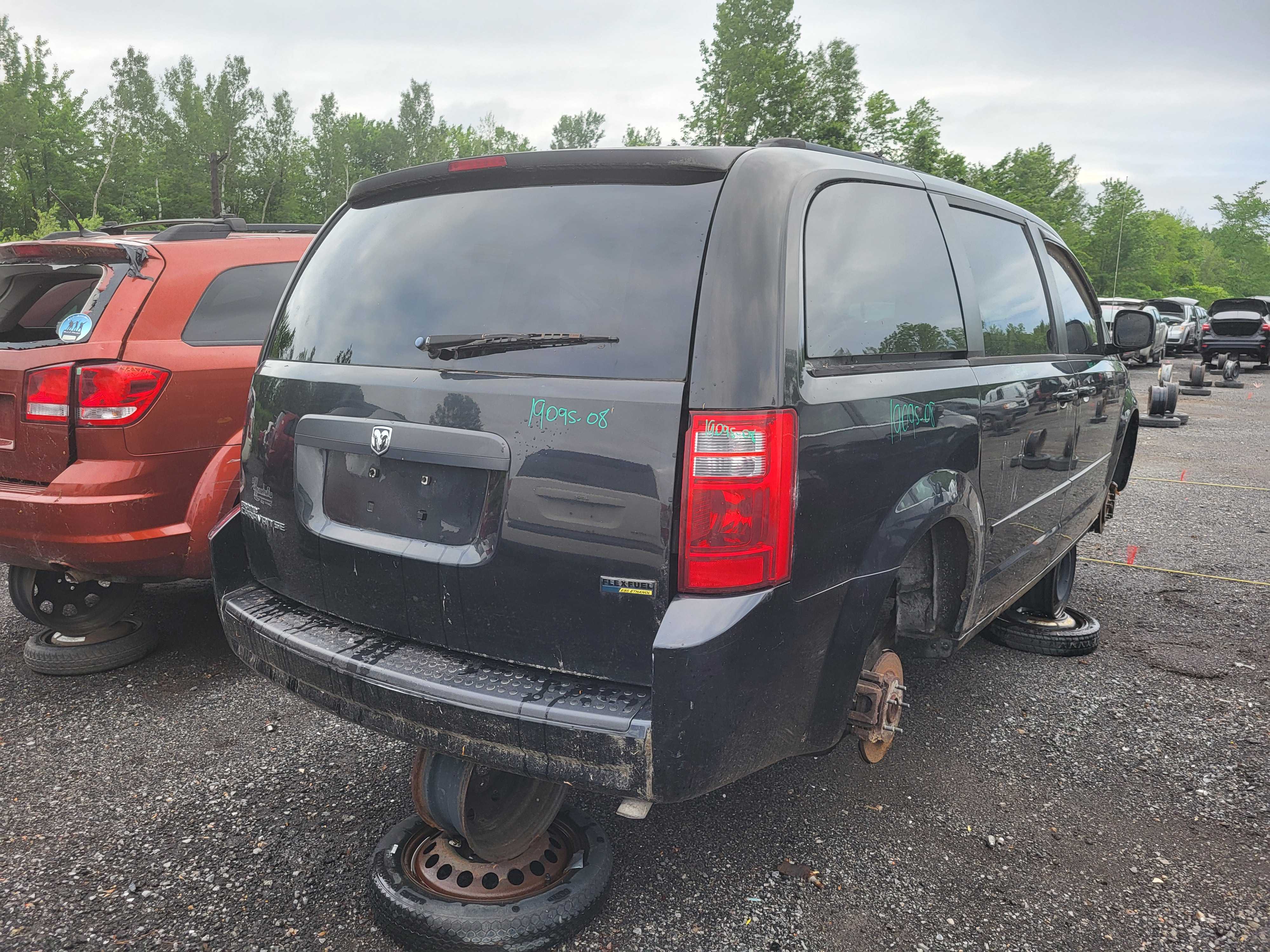 DODGE GRAND CARAVAN 2008