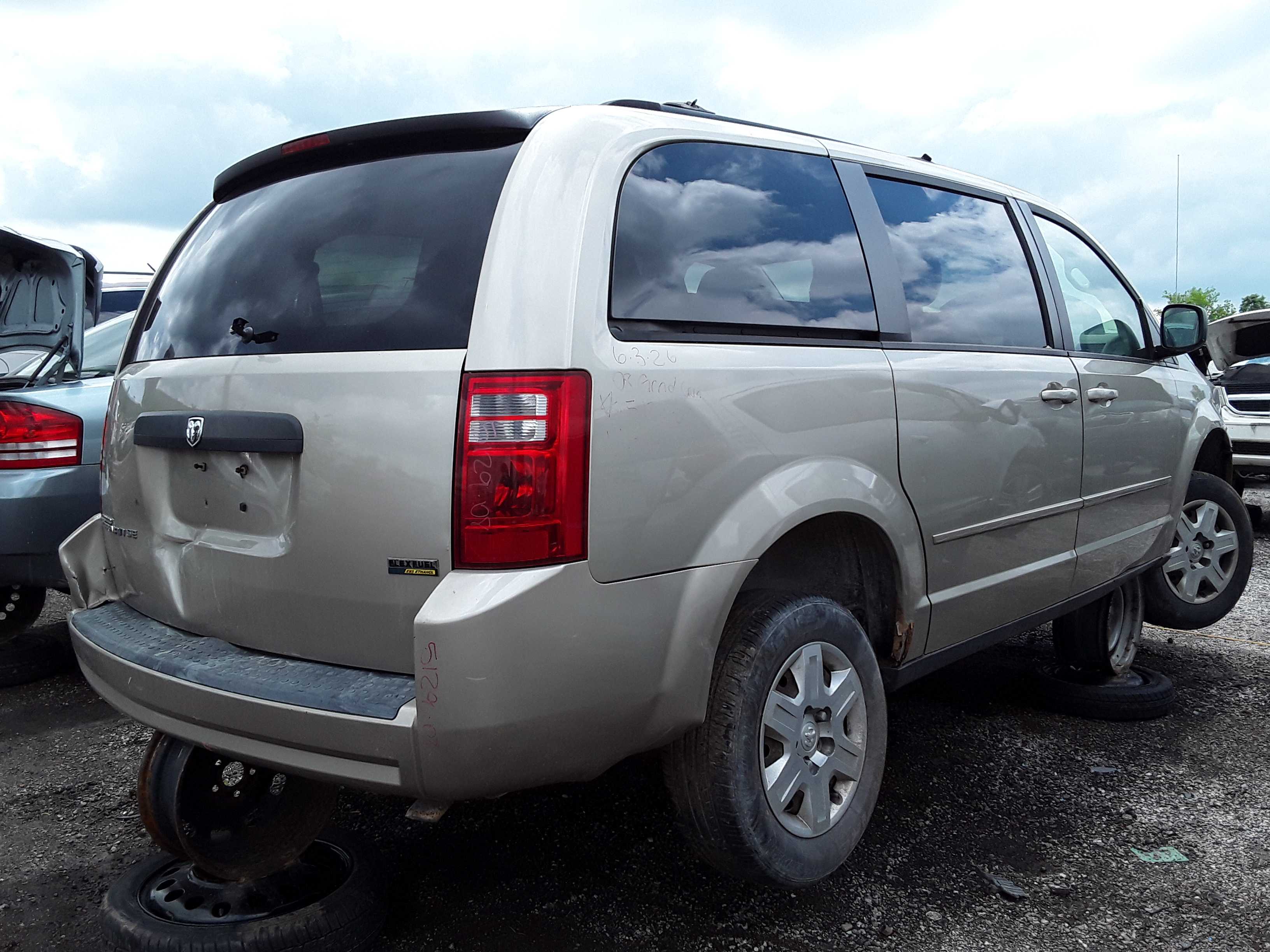 DODGE GRAND CARAVAN 2008