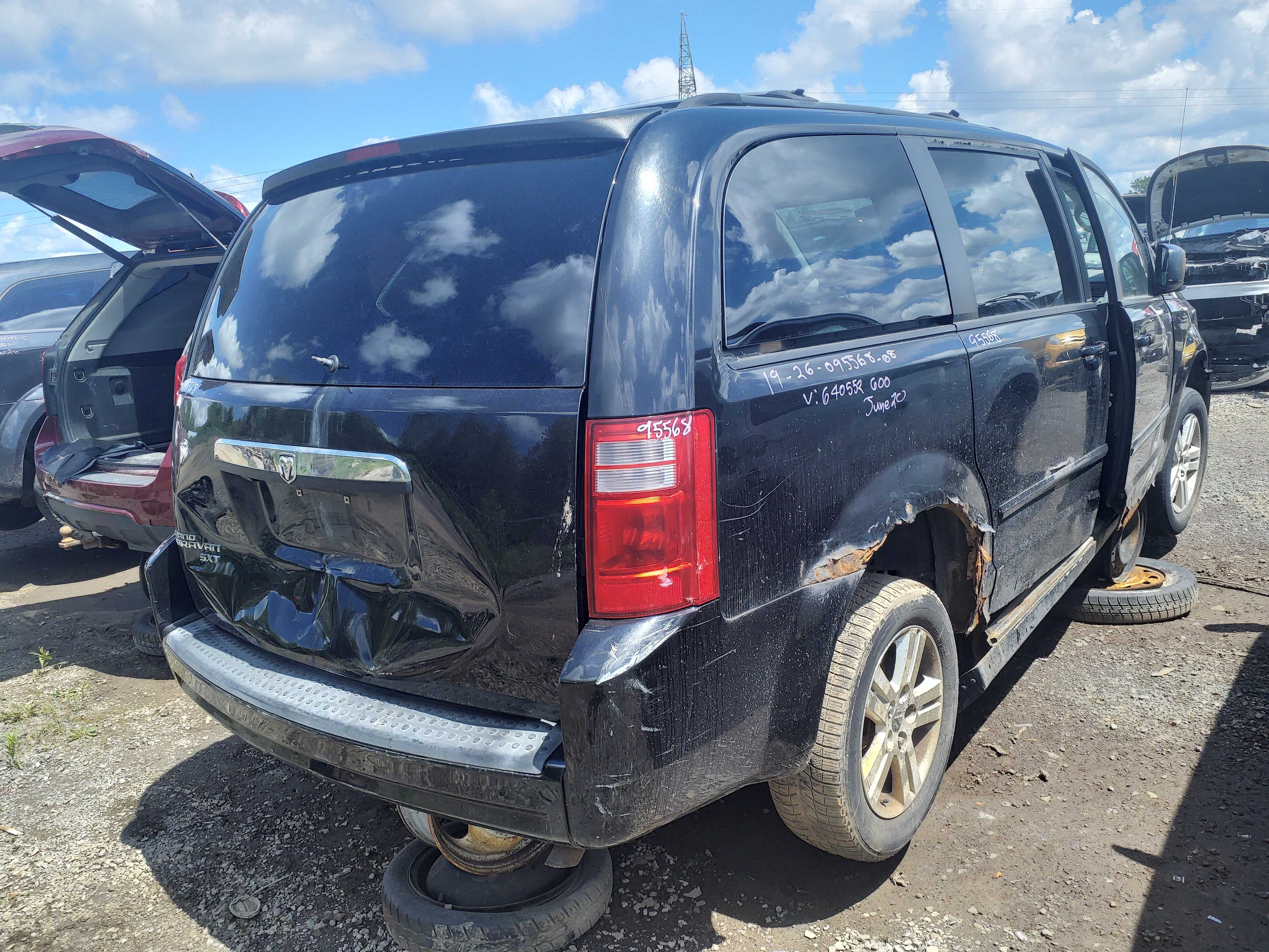 DODGE GRAND CARAVAN 2008