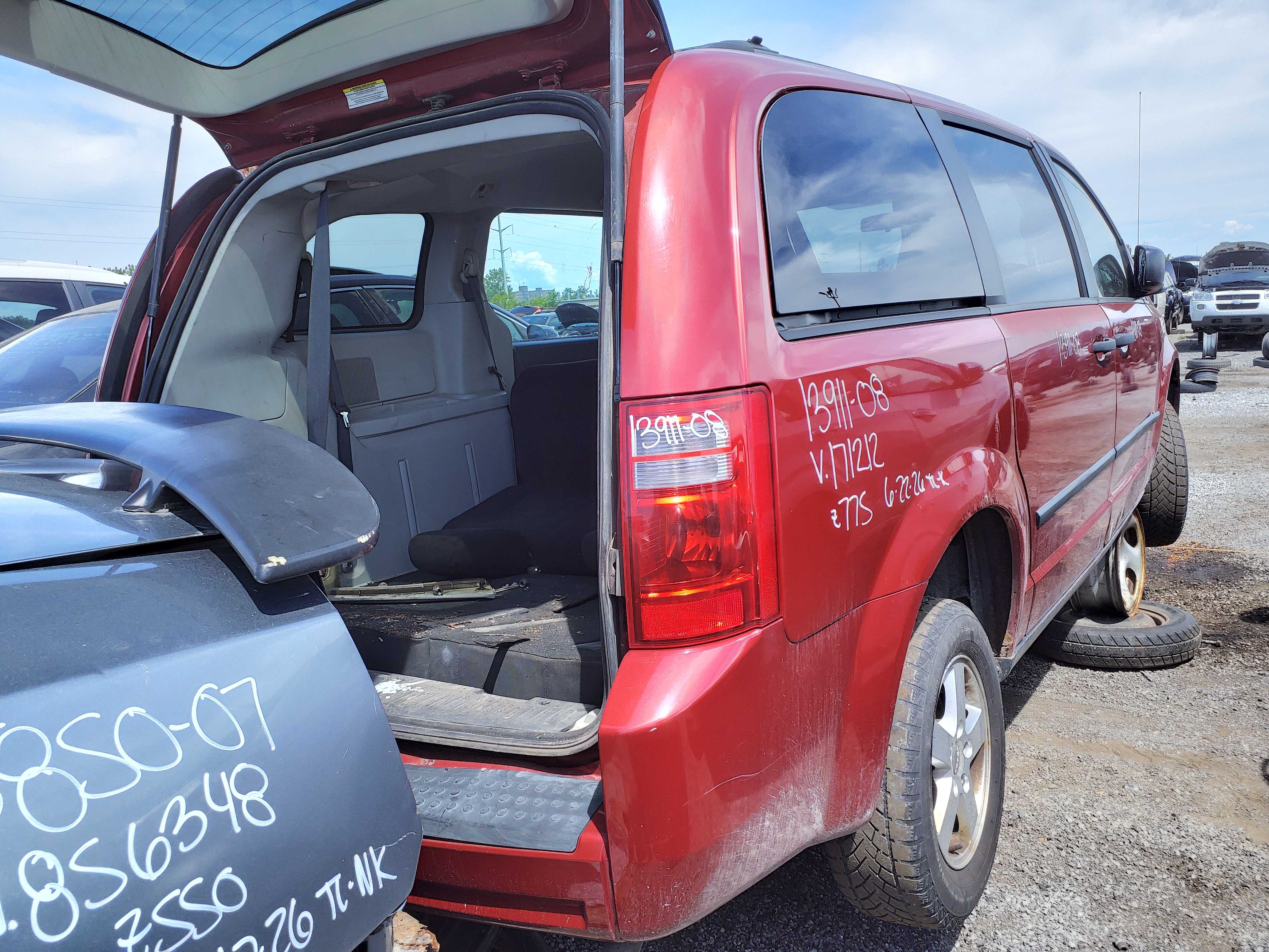 DODGE GRAND CARAVAN 2008