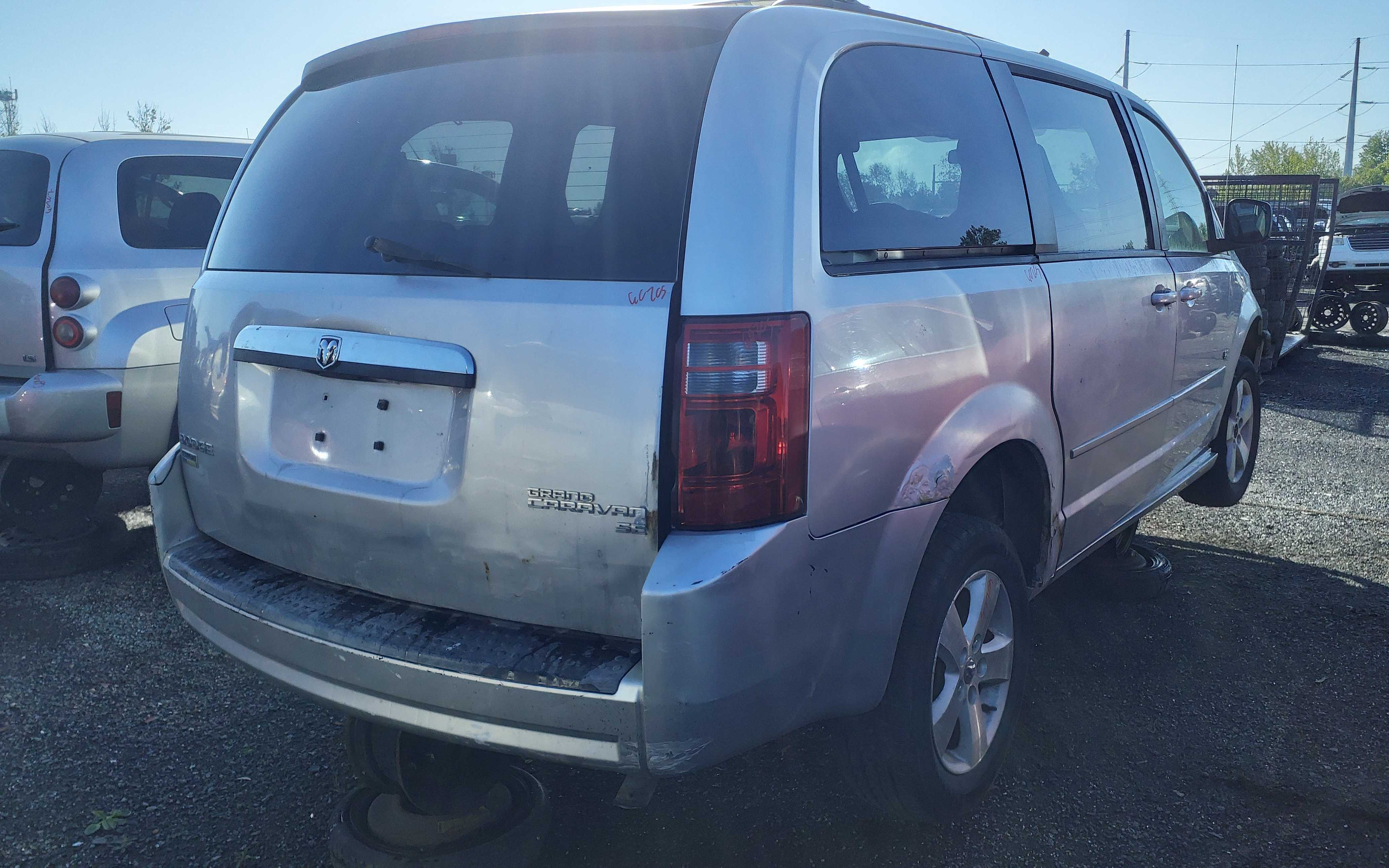 DODGE GRAND CARAVAN 2009