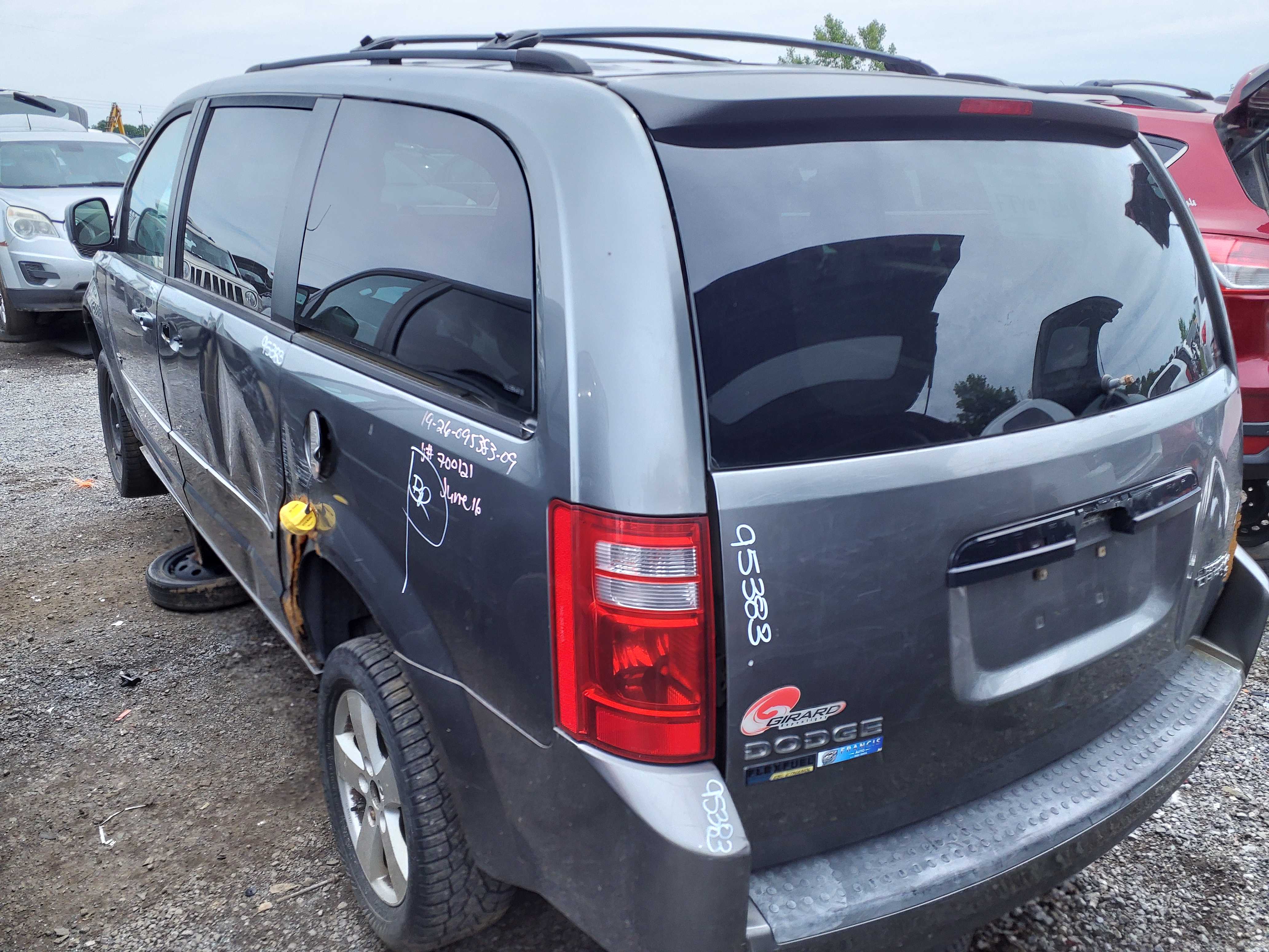 DODGE GRAND CARAVAN 2009