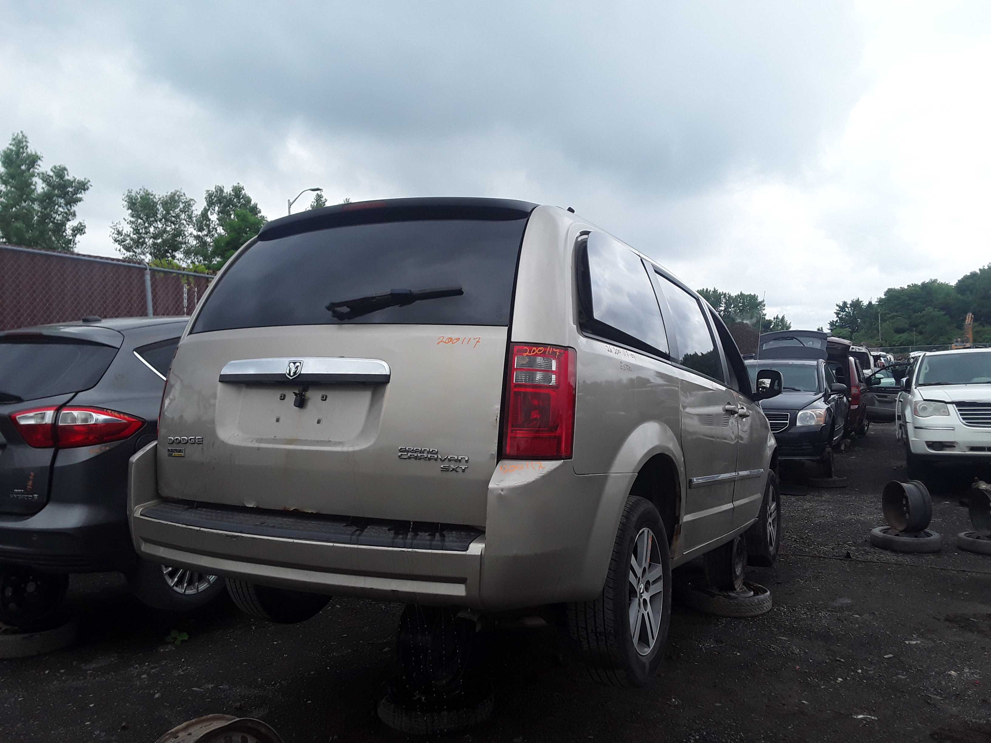 DODGE GRAND CARAVAN 2009