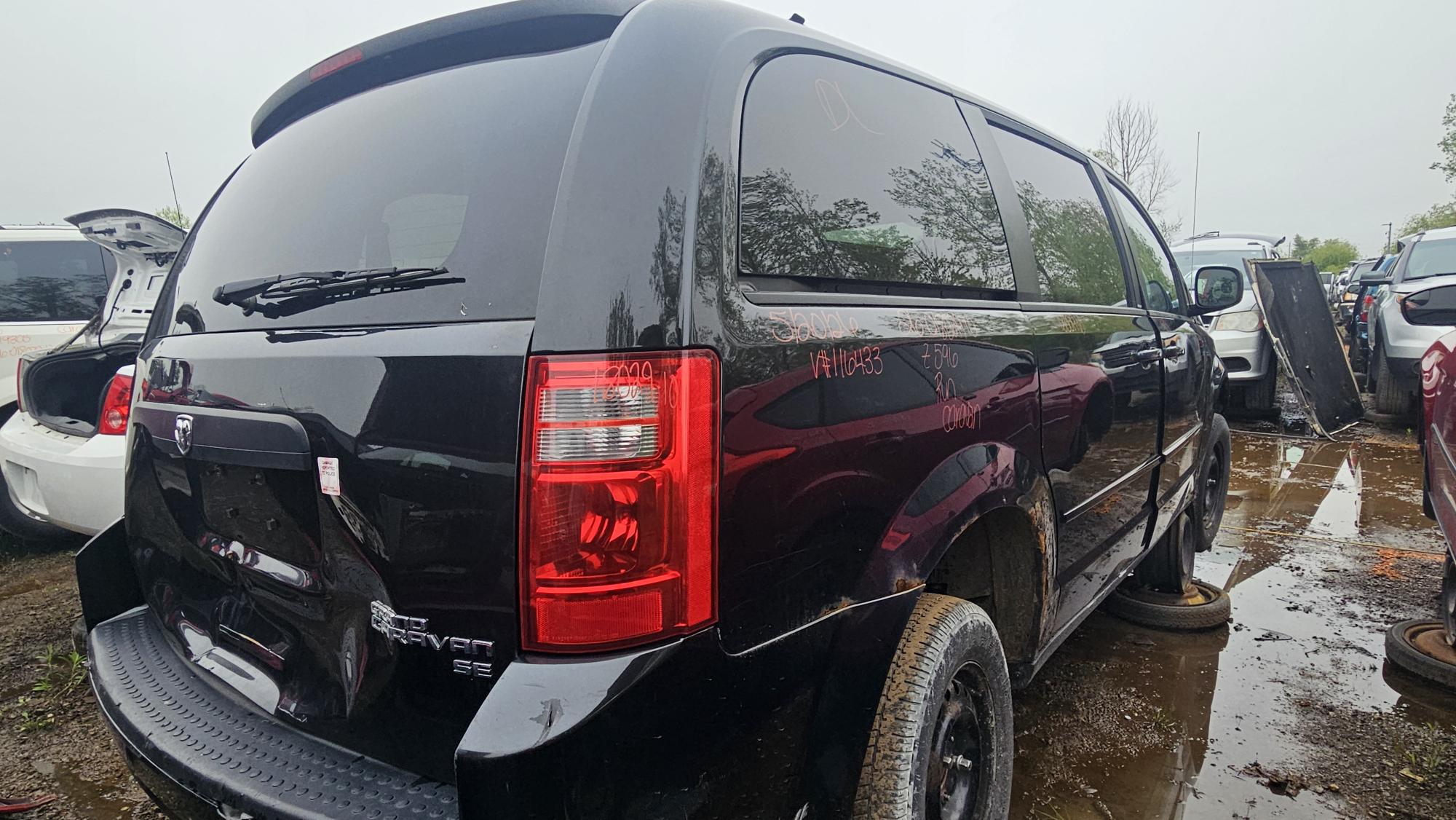 DODGE GRAND CARAVAN 2010
