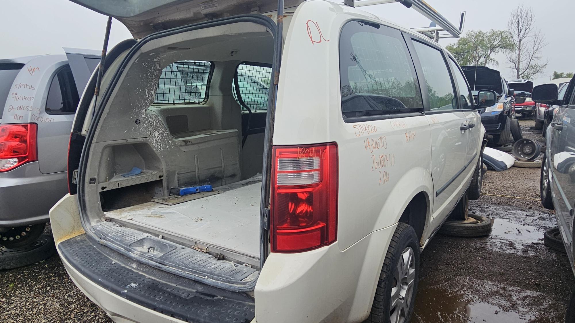 DODGE GRAND CARAVAN 2010