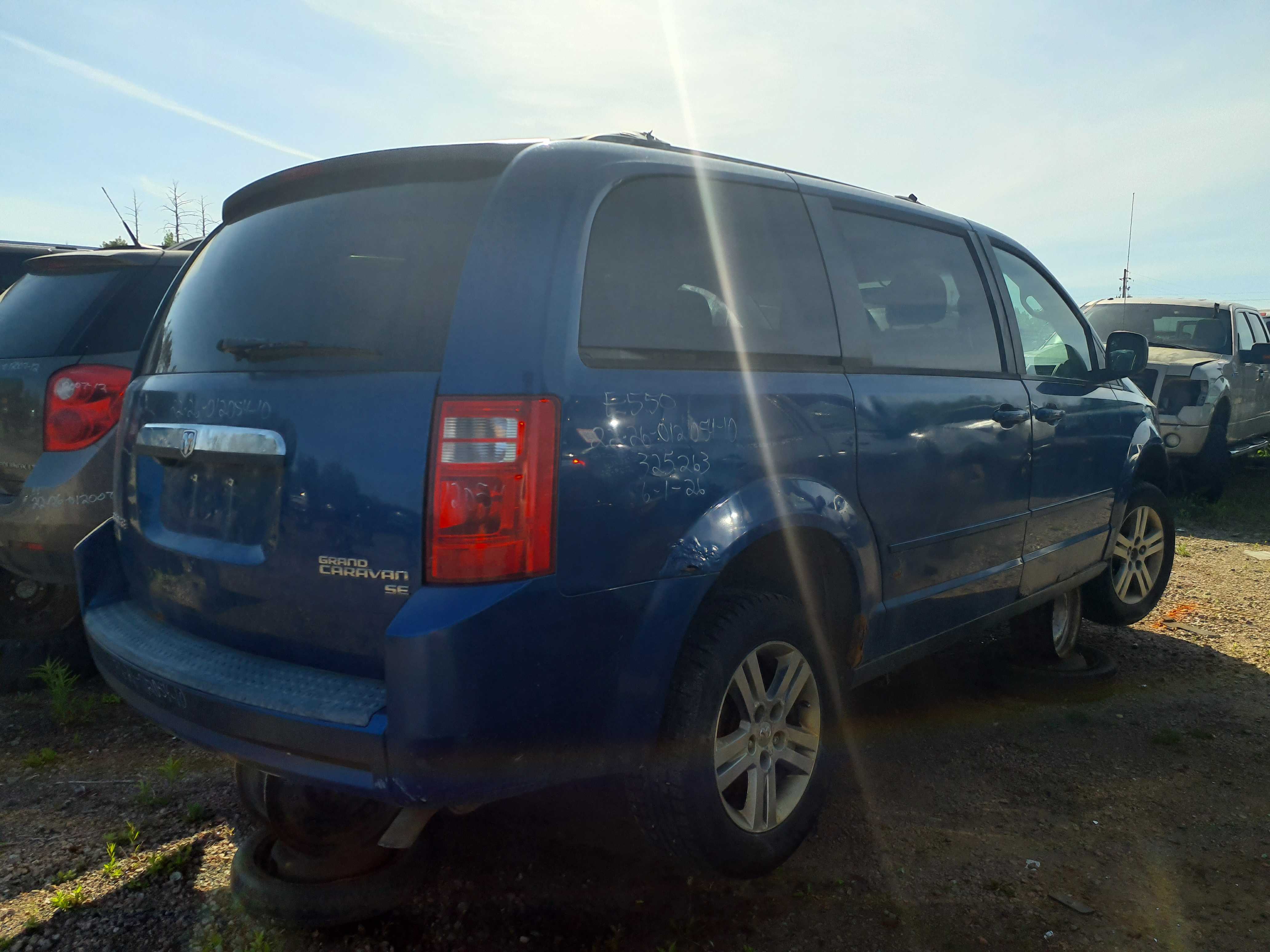 DODGE GRAND CARAVAN 2010