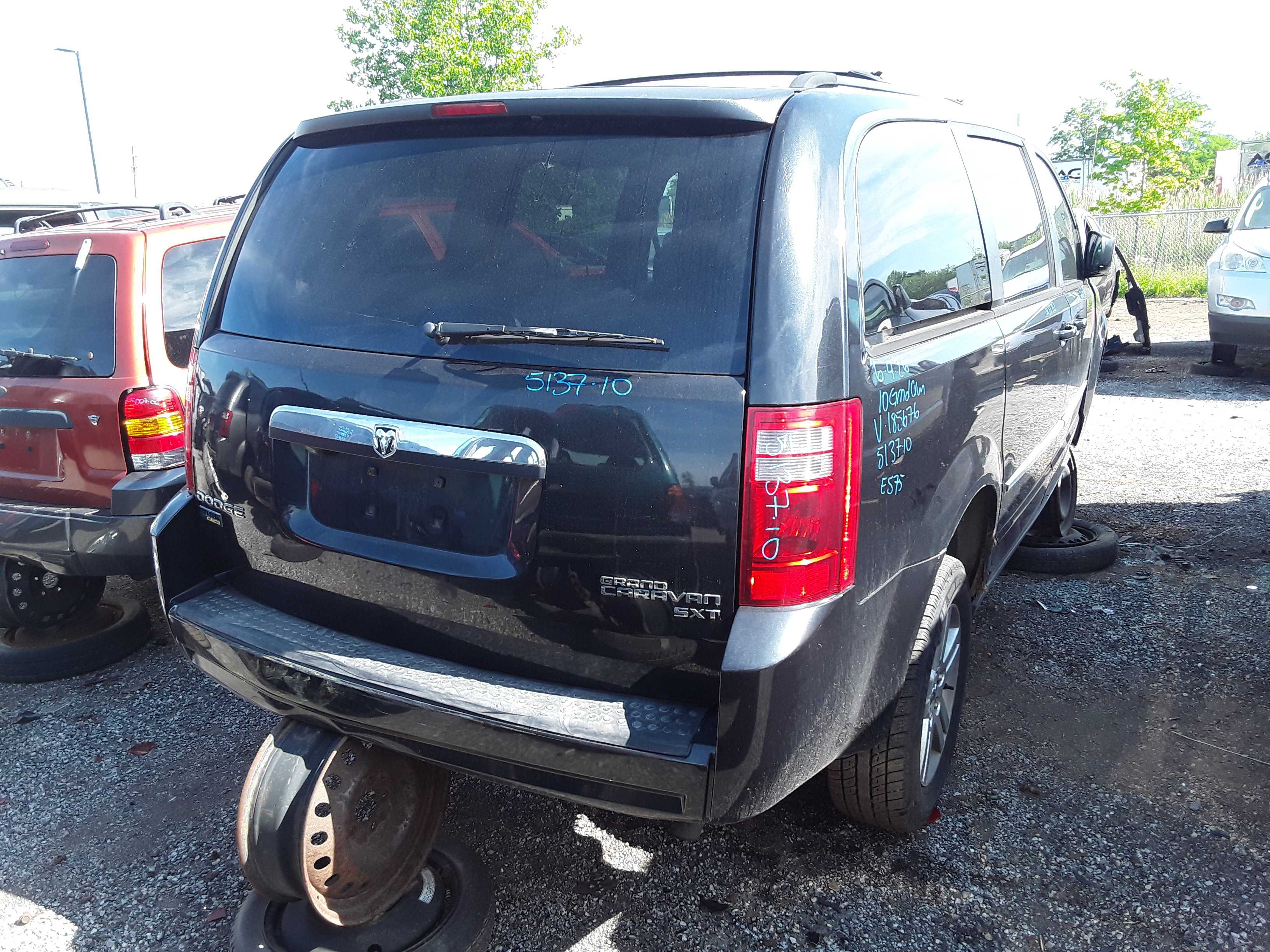 DODGE GRAND CARAVAN 2010