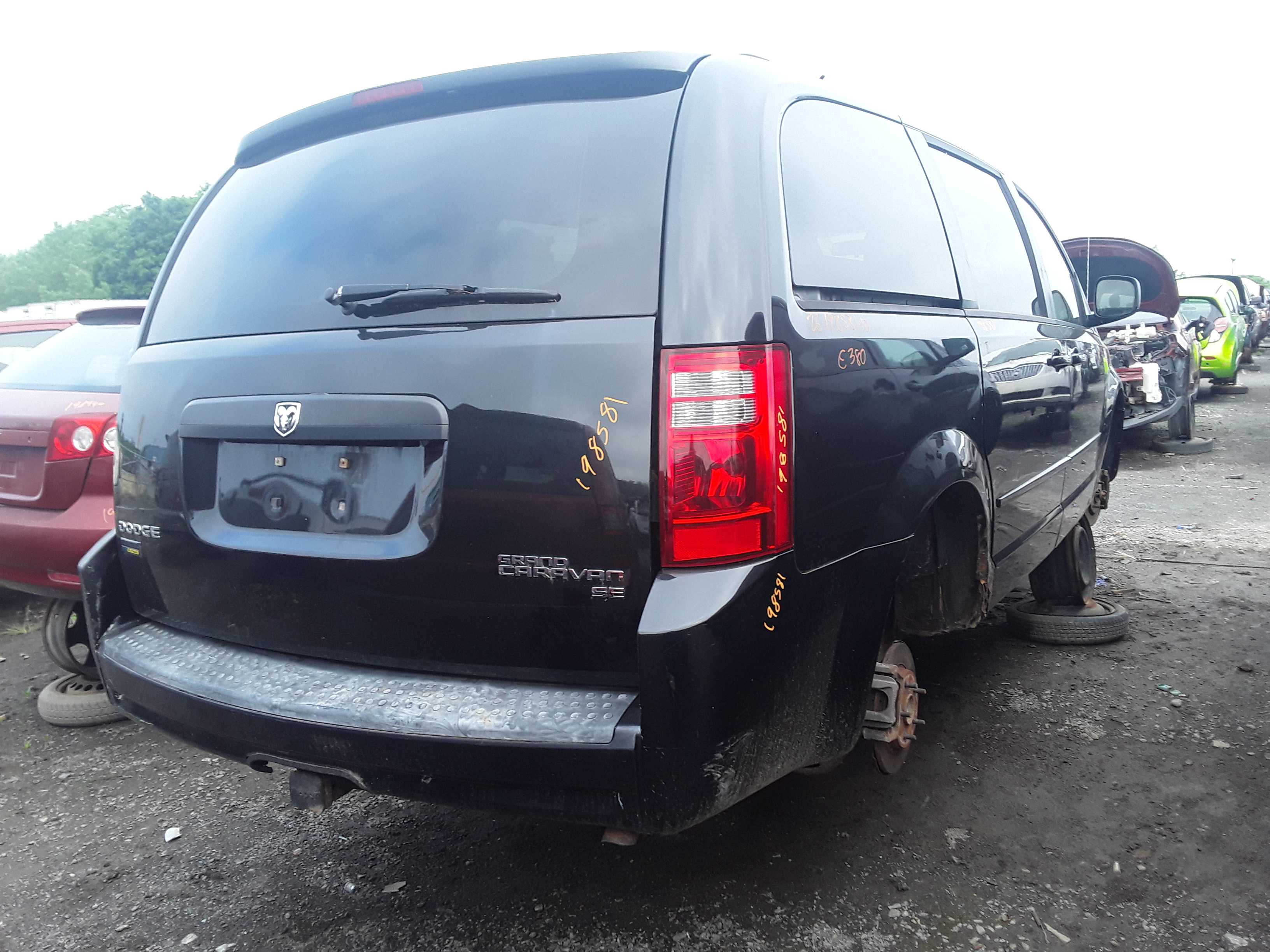 DODGE GRAND CARAVAN 2010