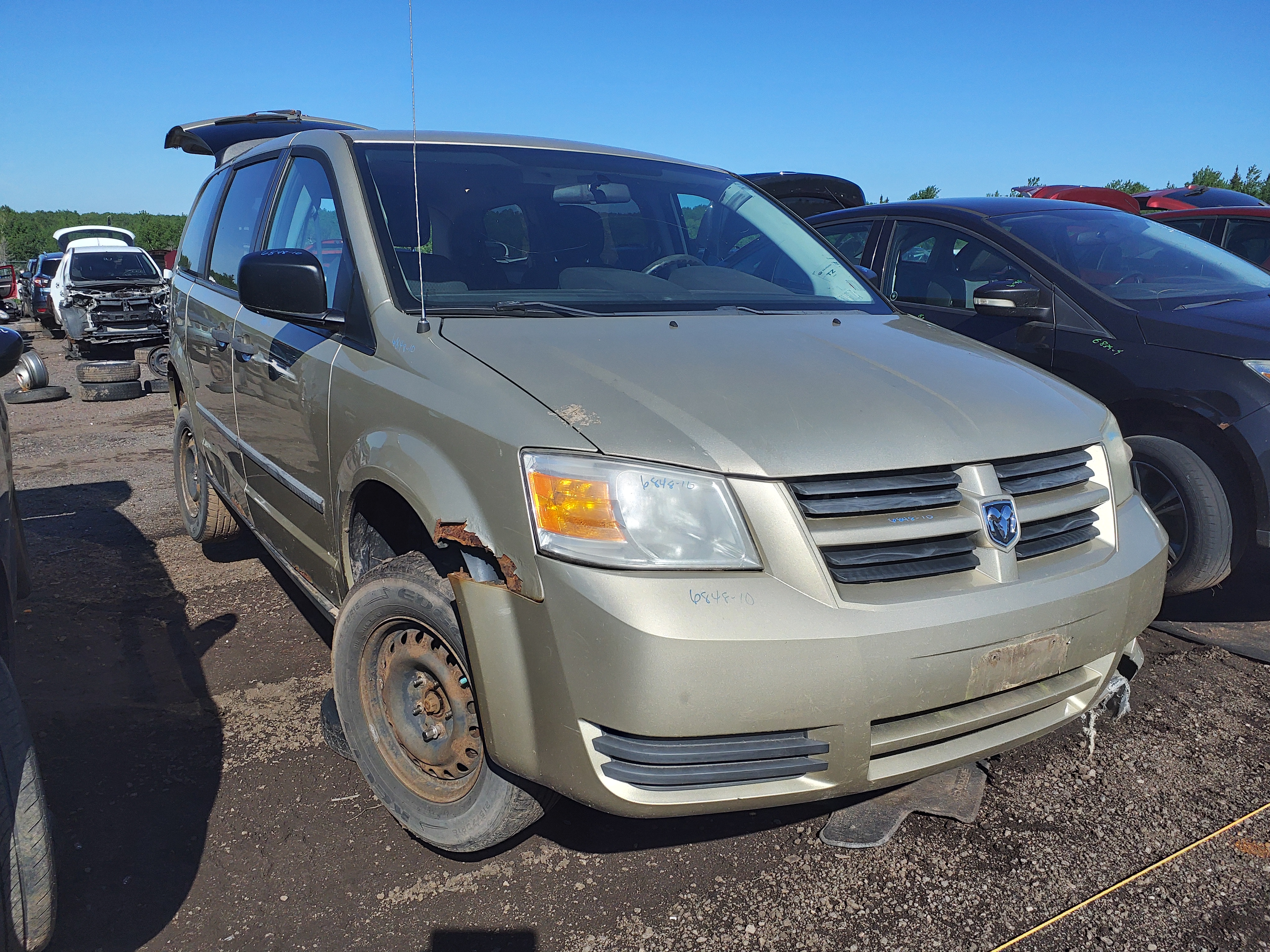 DODGE GRAND CARAVAN 2010