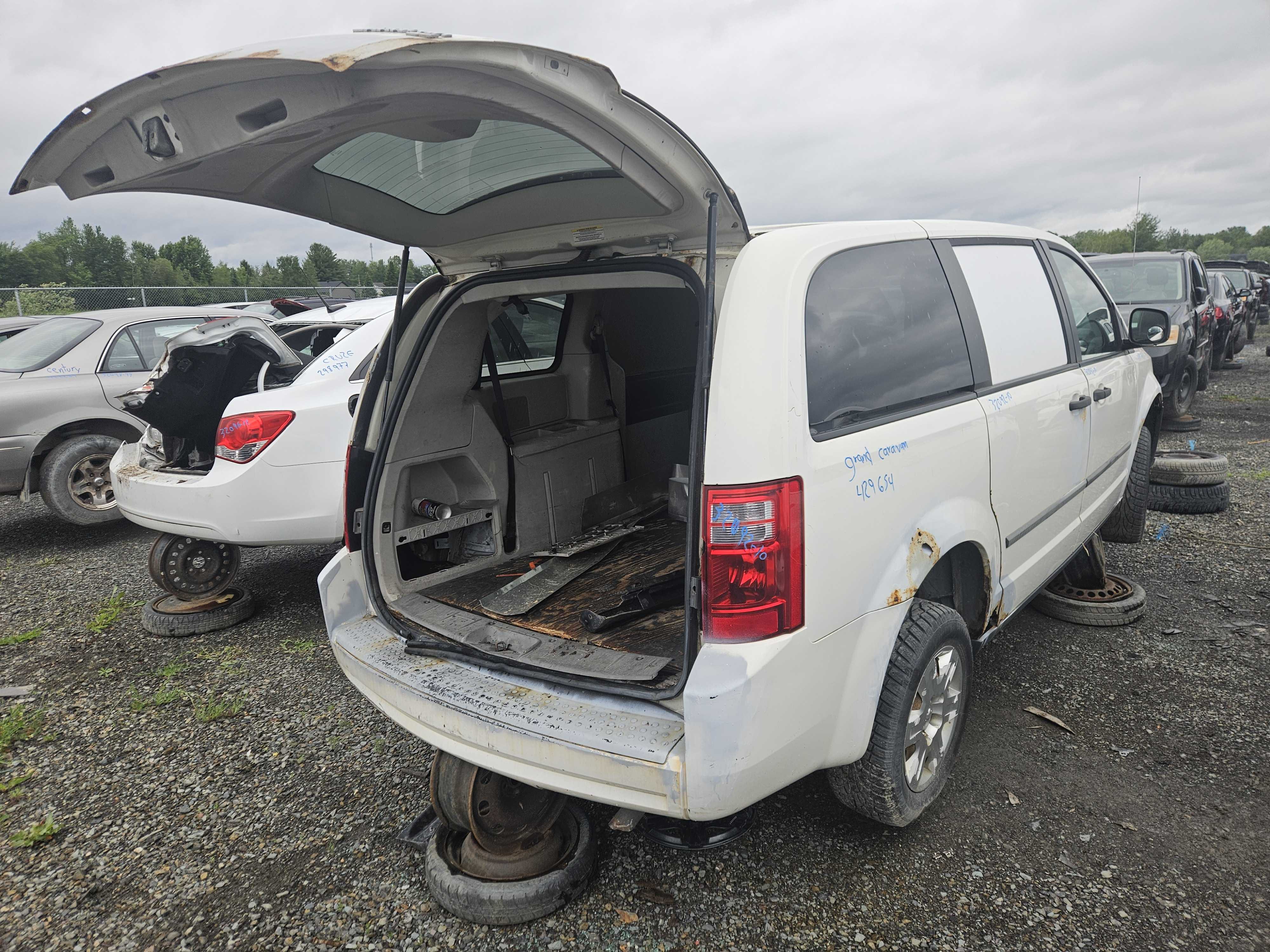 DODGE GRAND CARAVAN 2010