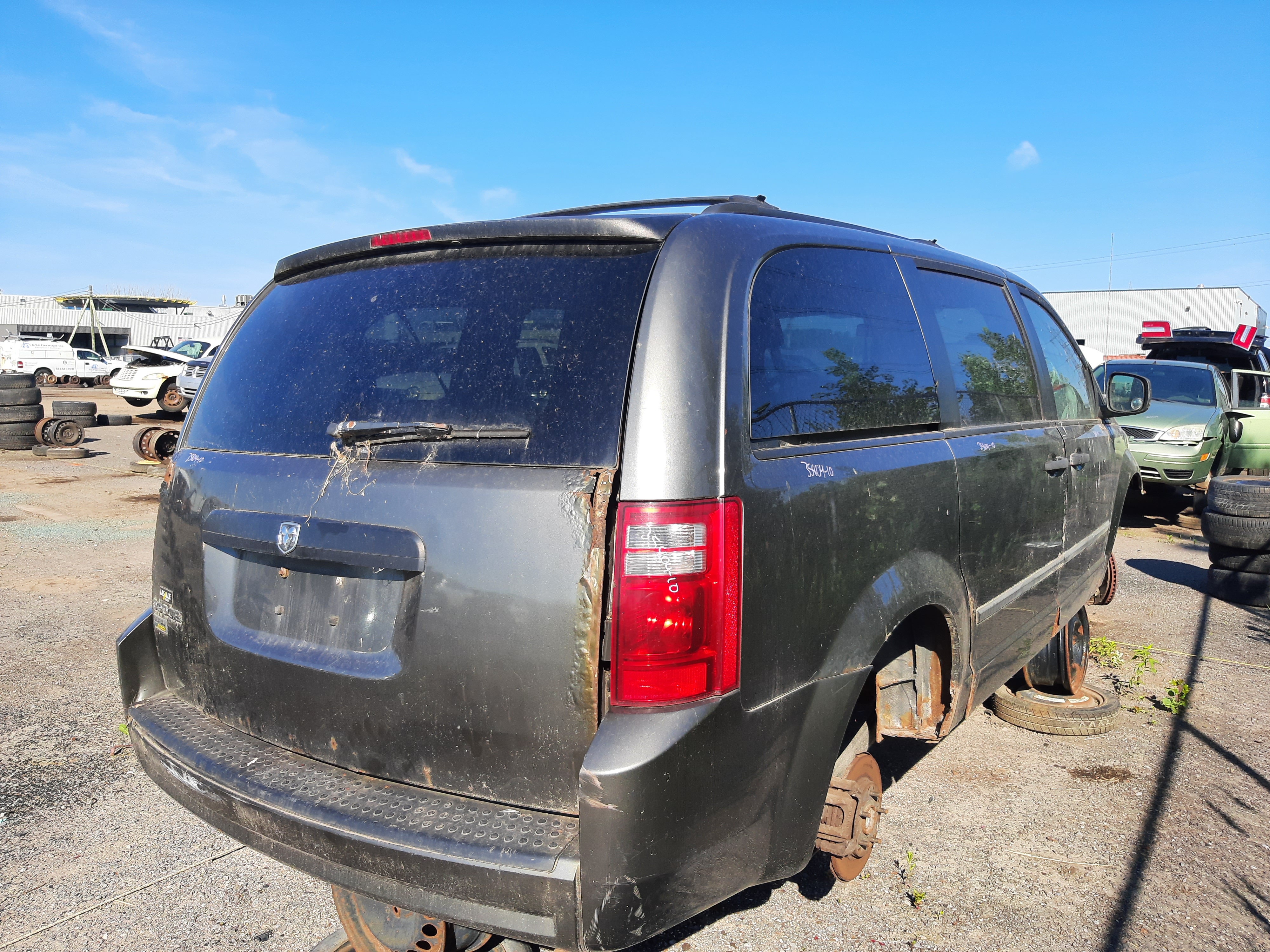 DODGE GRAND CARAVAN 2010