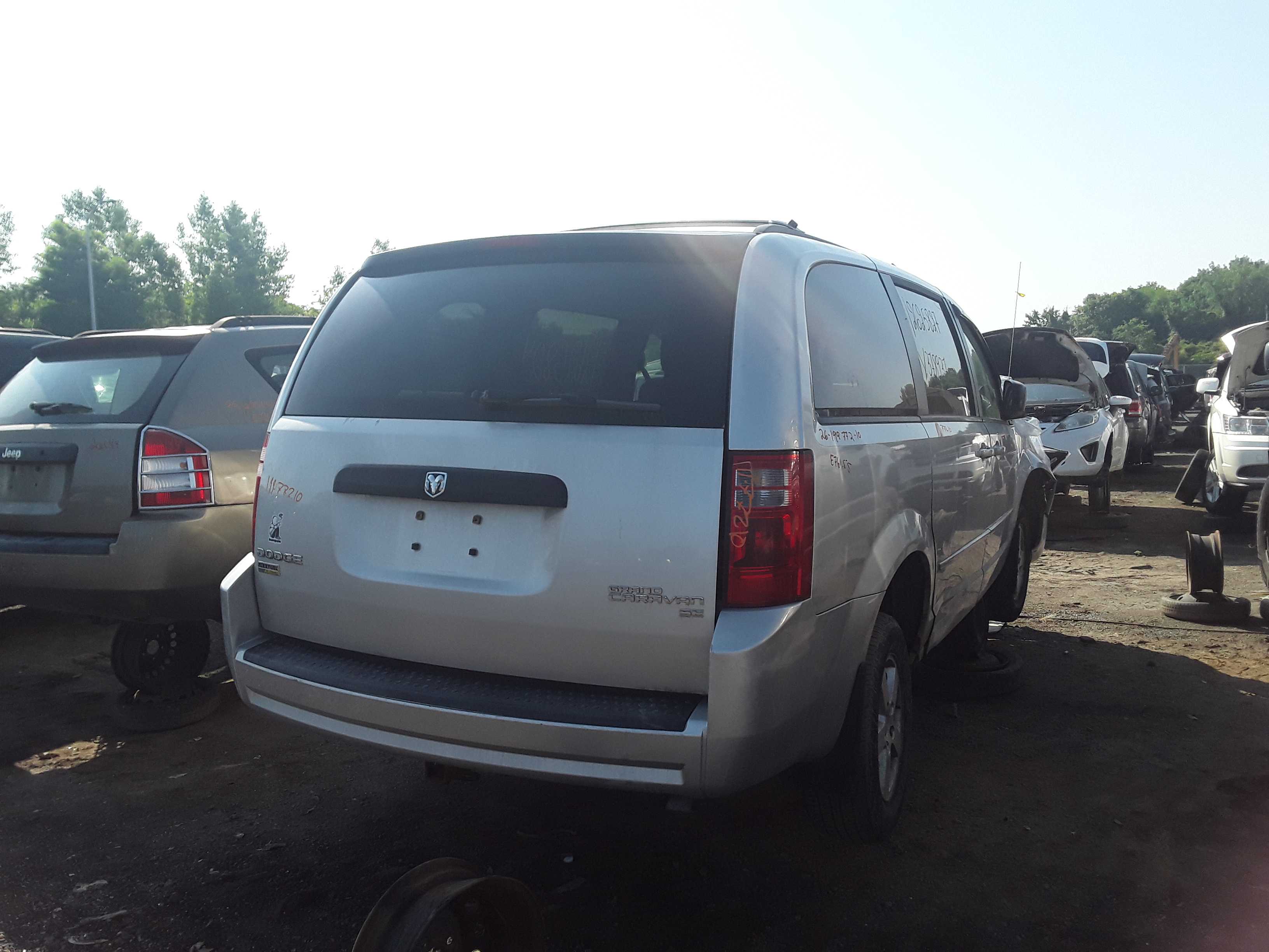 DODGE GRAND CARAVAN 2010