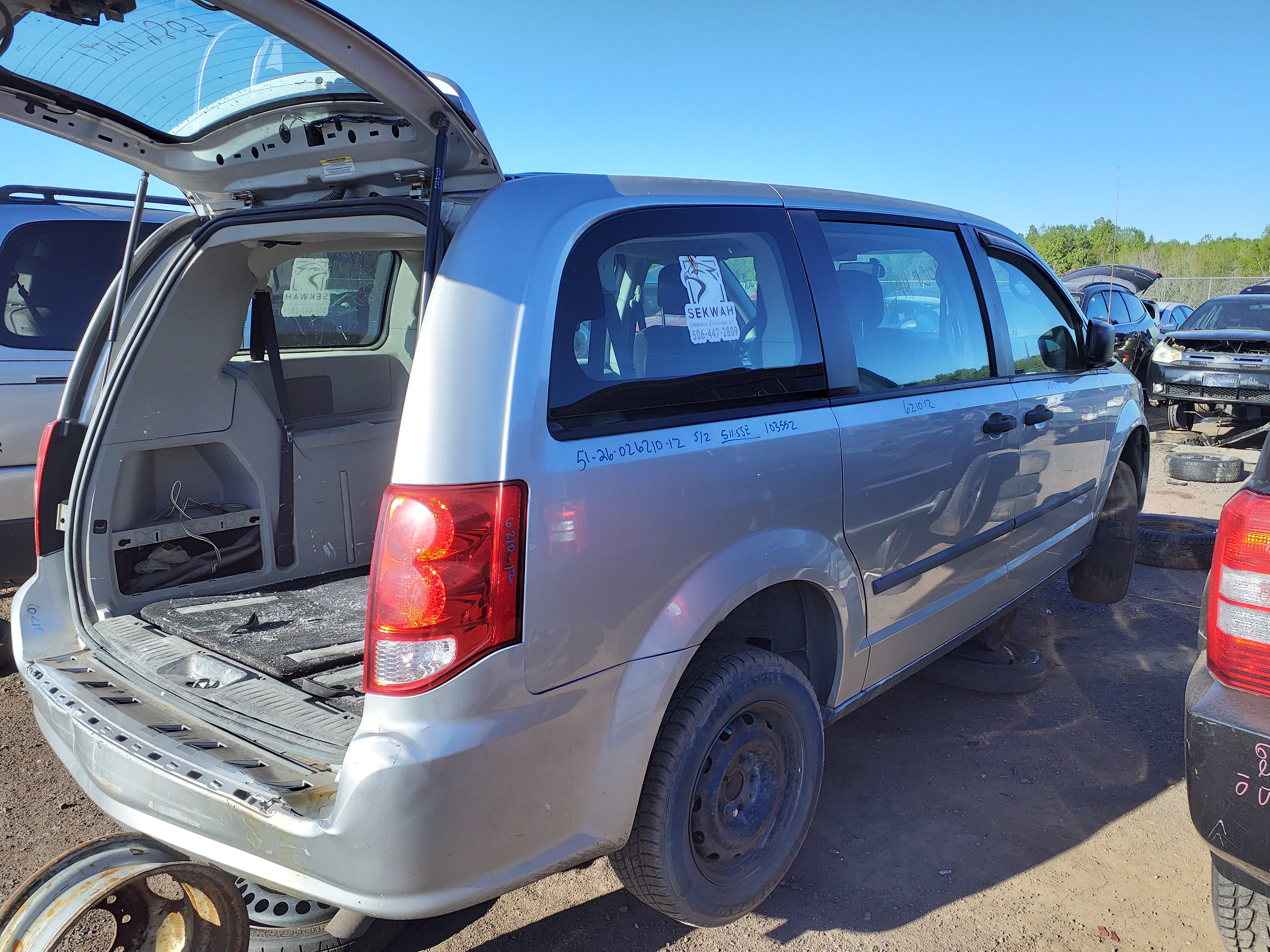 DODGE GRAND CARAVAN 2012