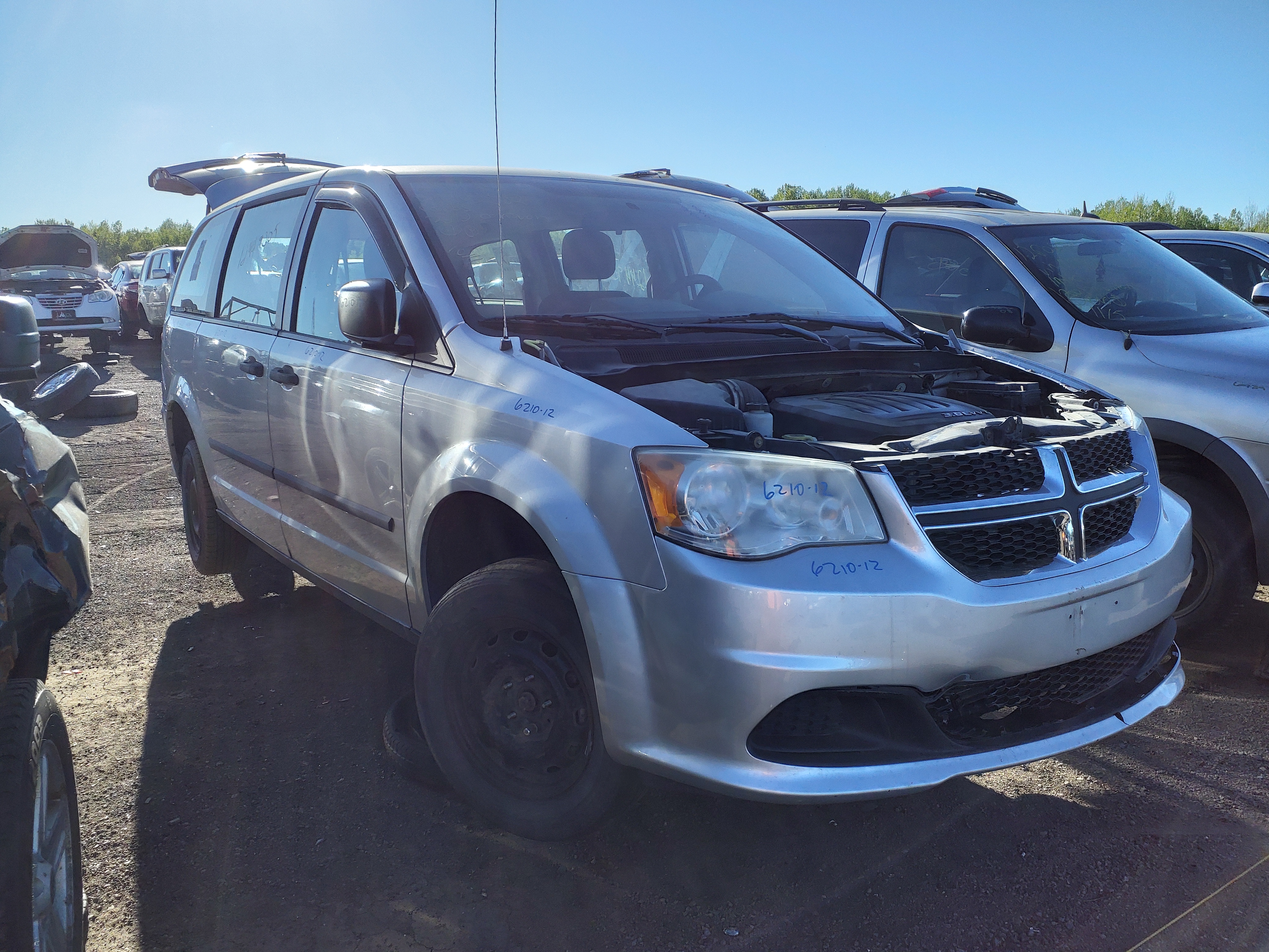 DODGE GRAND CARAVAN 2012