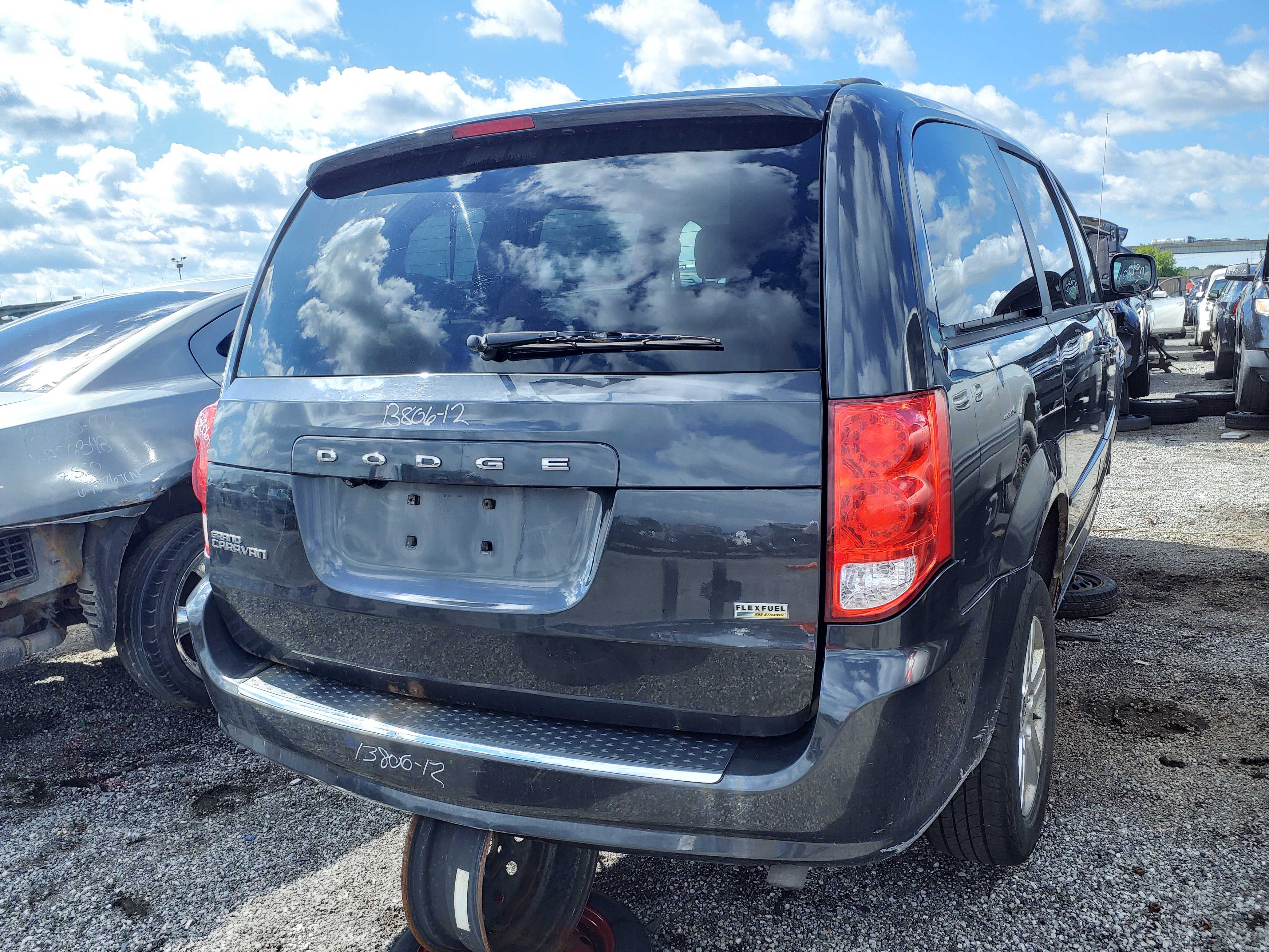 DODGE GRAND CARAVAN 2012