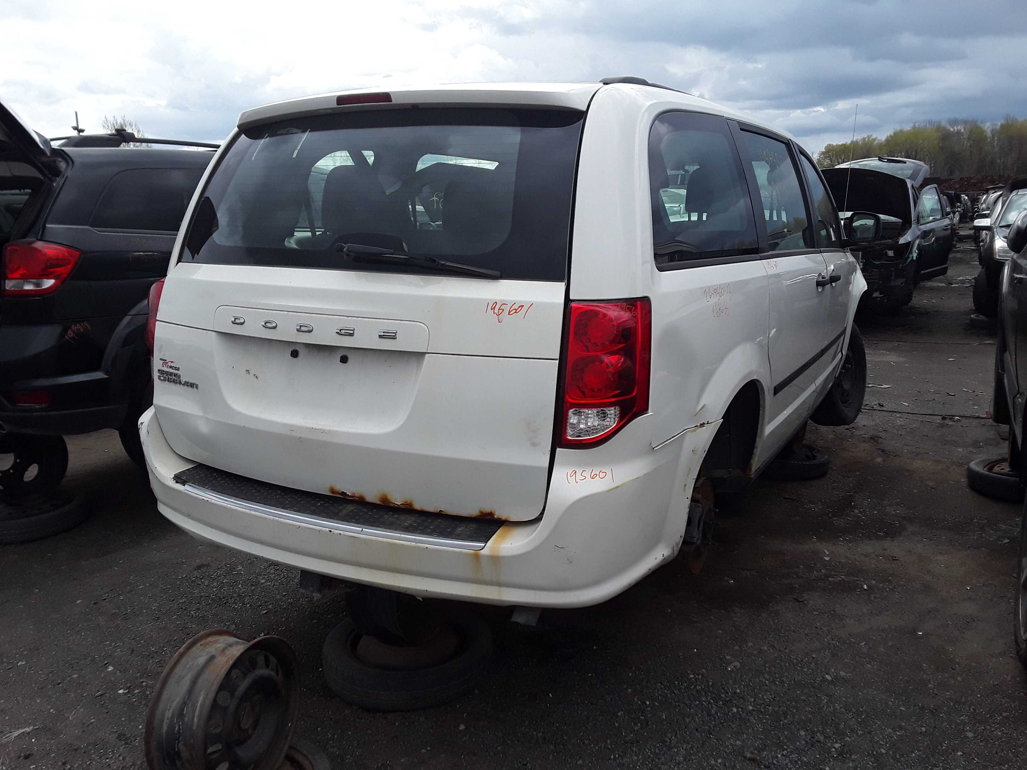 DODGE GRAND CARAVAN 2013
