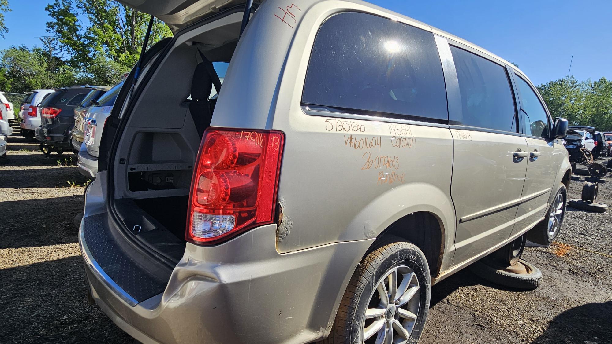 DODGE GRAND CARAVAN 2013