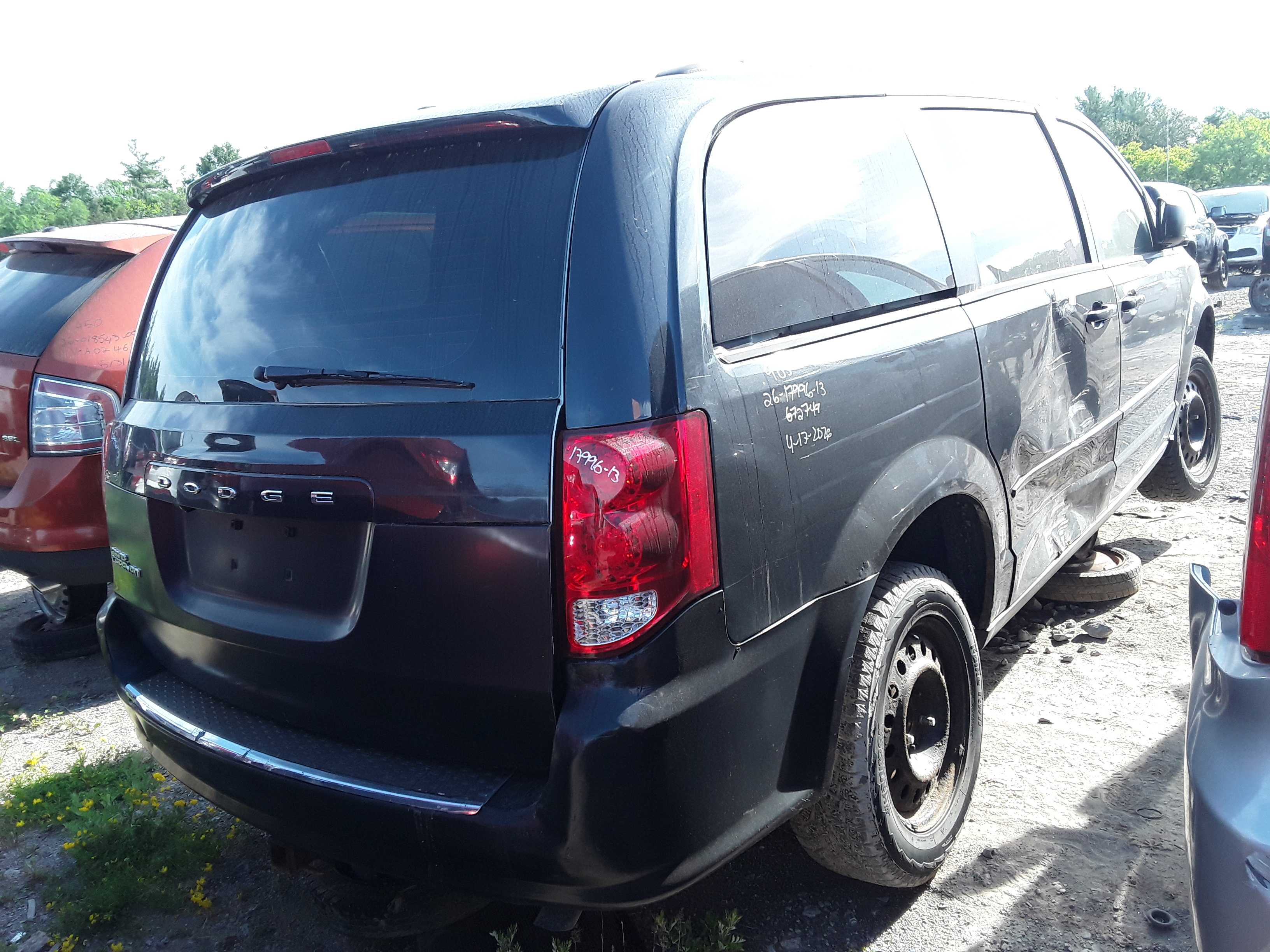 DODGE GRAND CARAVAN 2013