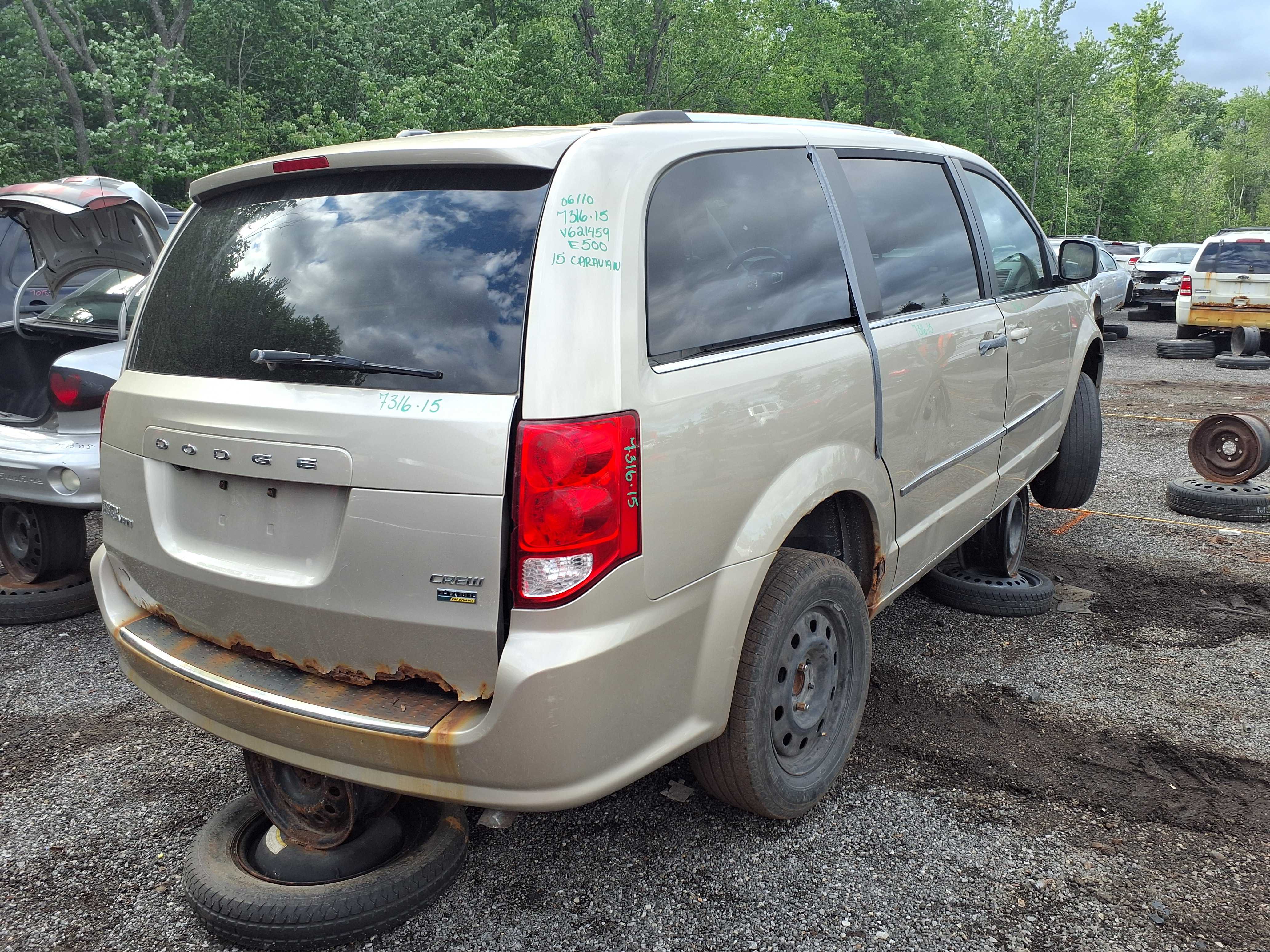 DODGE GRAND CARAVAN 2015