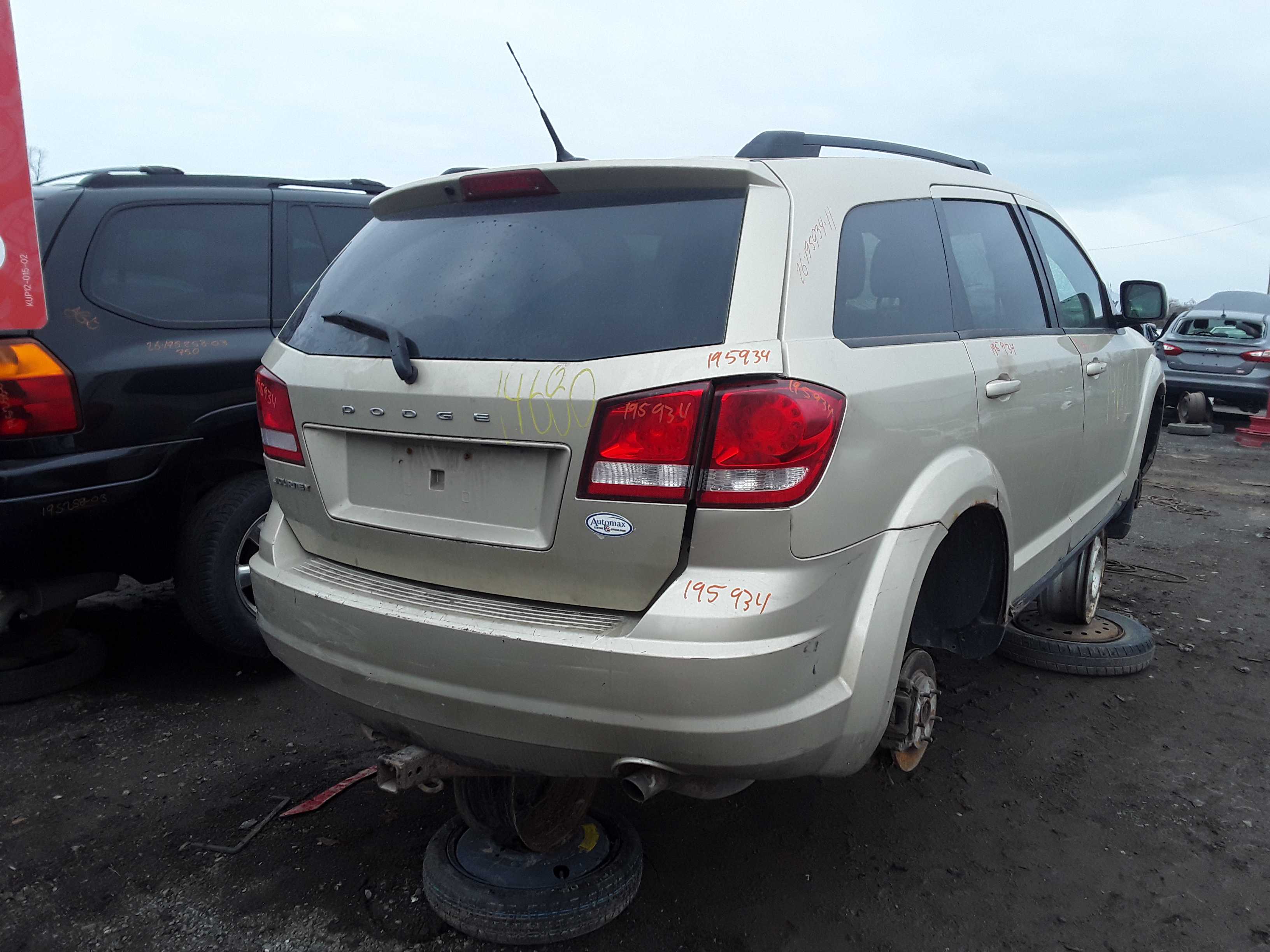 DODGE JOURNEY 2011