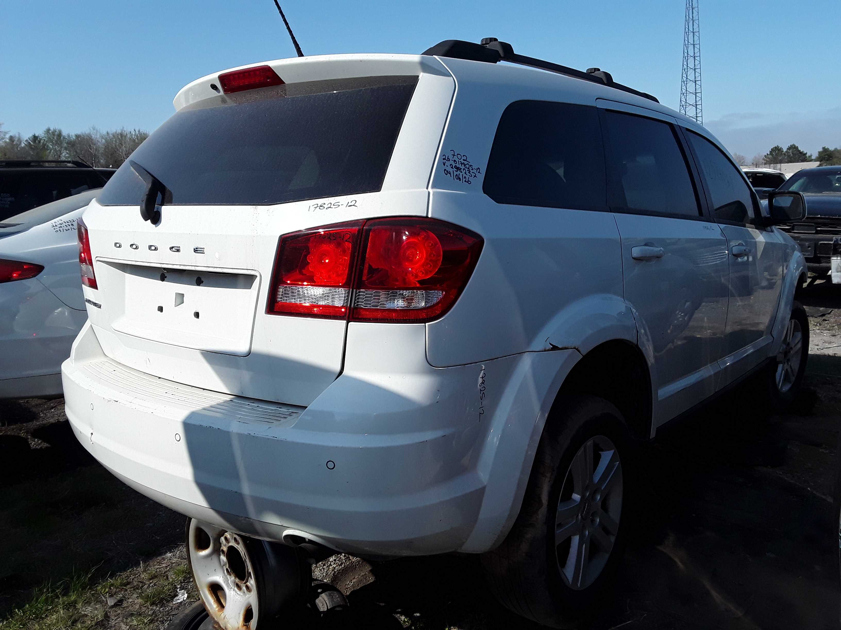 DODGE JOURNEY 2012