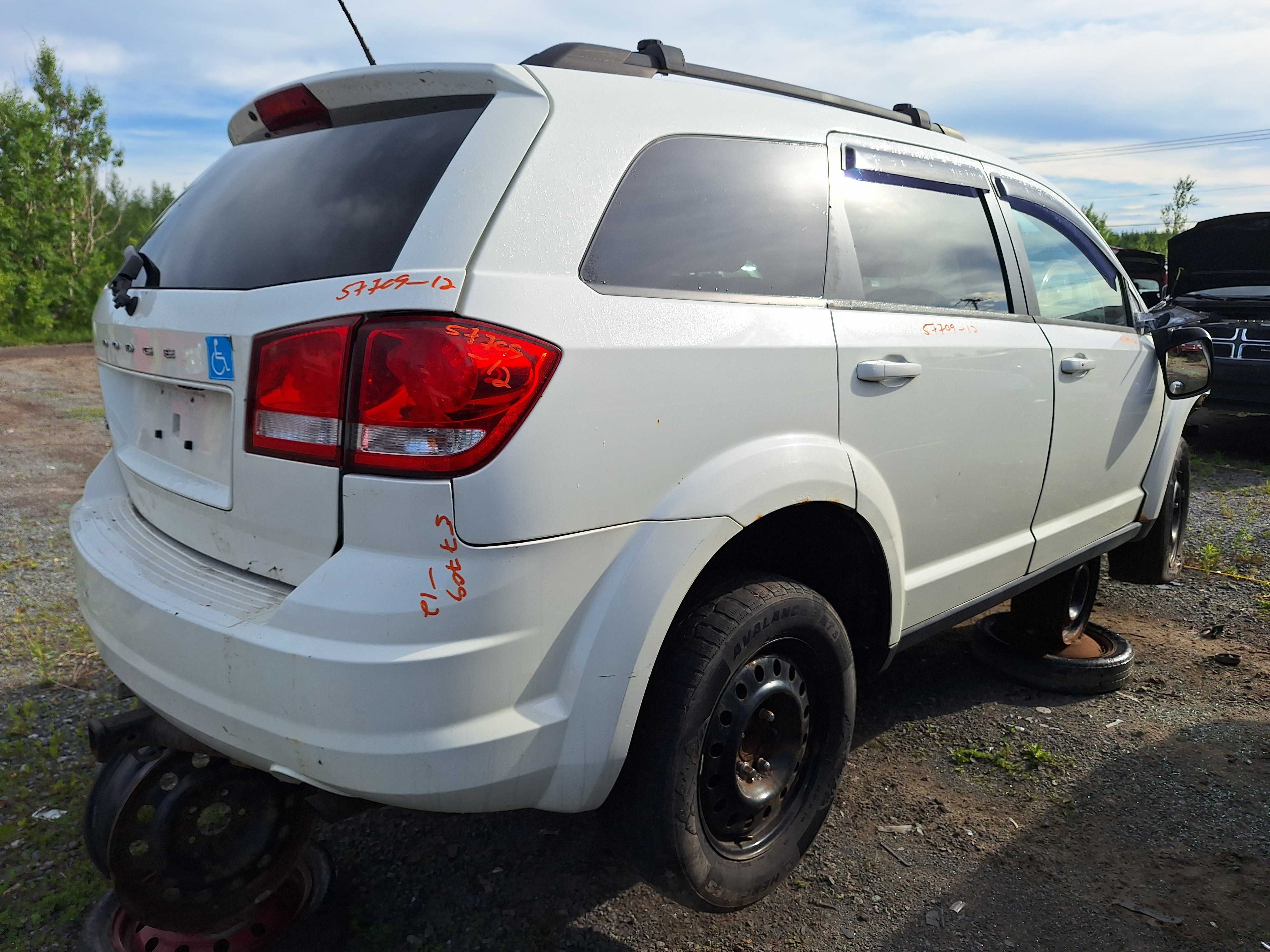 DODGE JOURNEY 2012