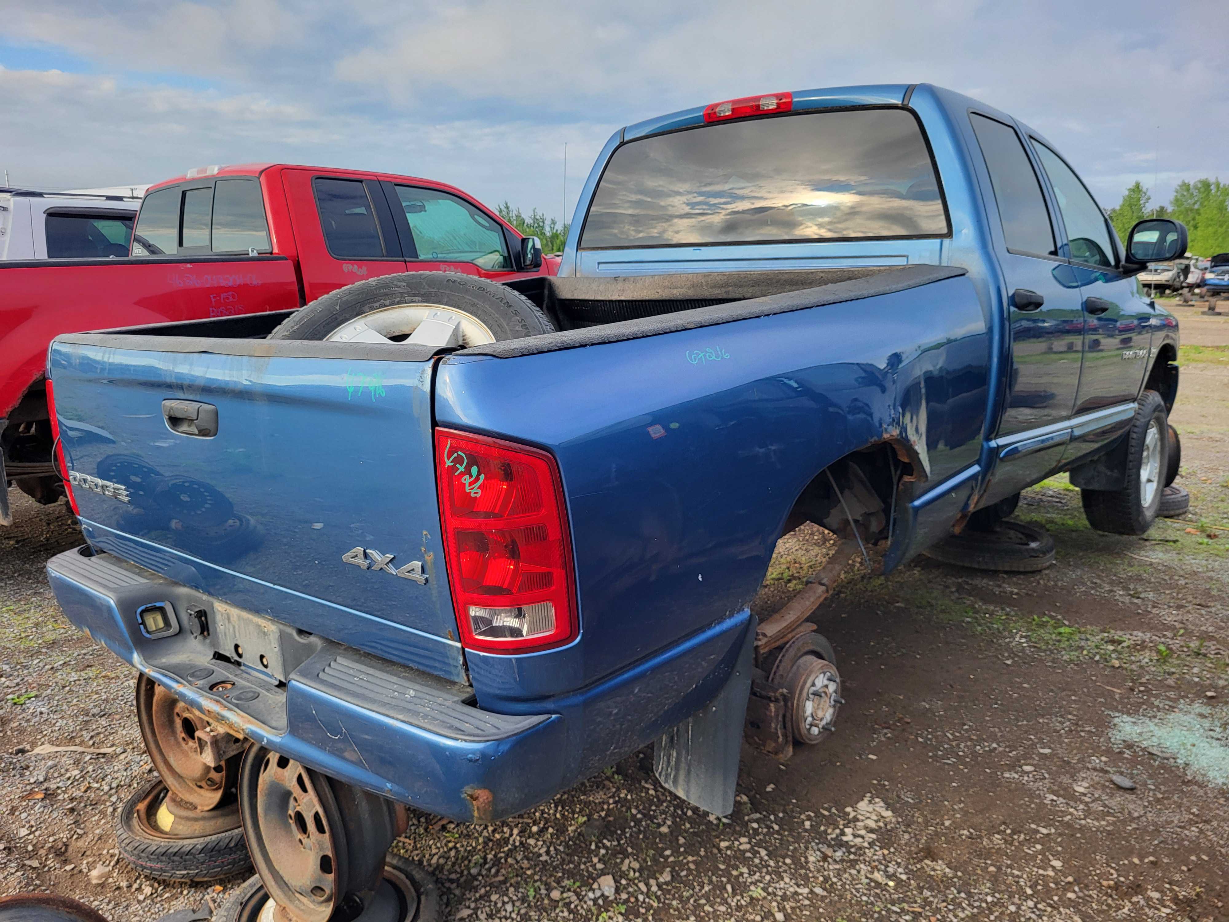 DODGE RAM 1500 2004