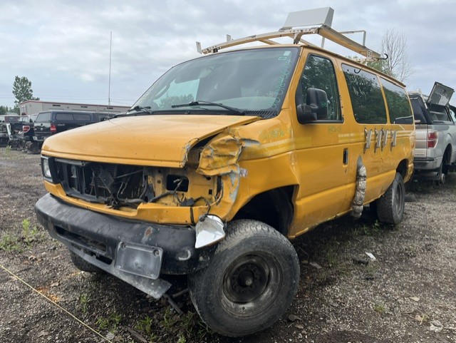 FORD ECONOLINE 2004