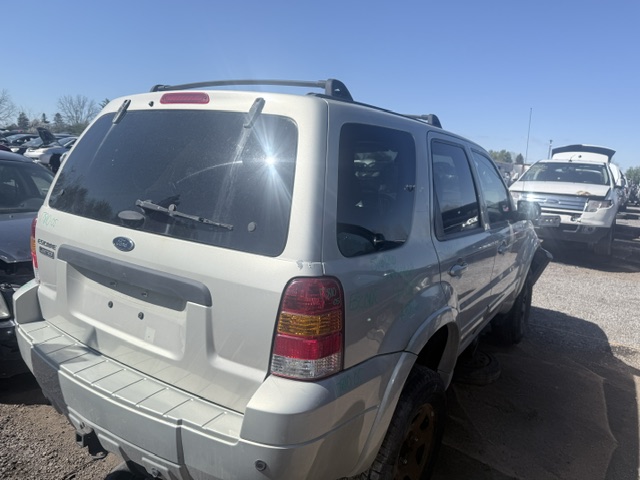 FORD ESCAPE 2005
