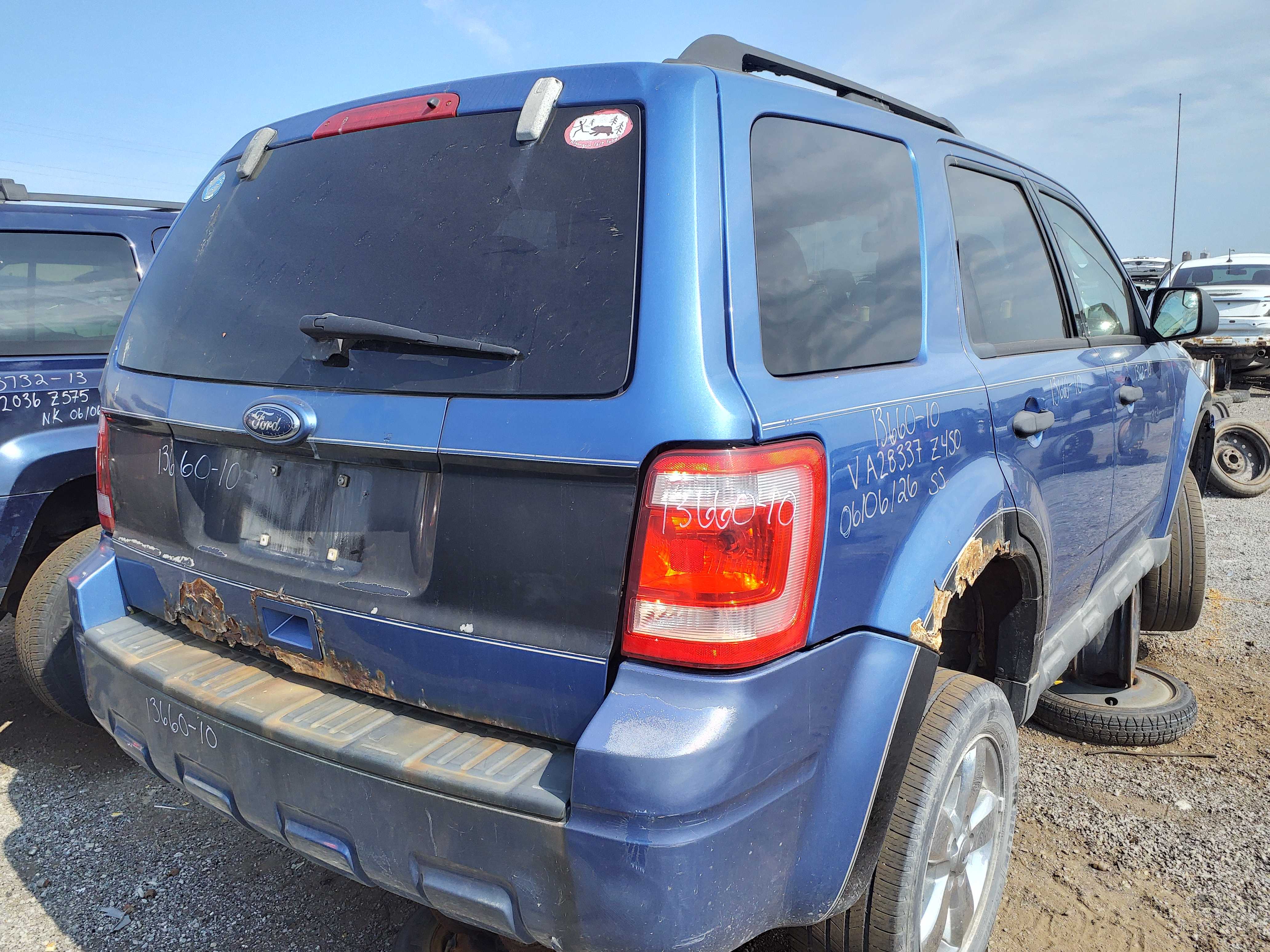 FORD ESCAPE 2010