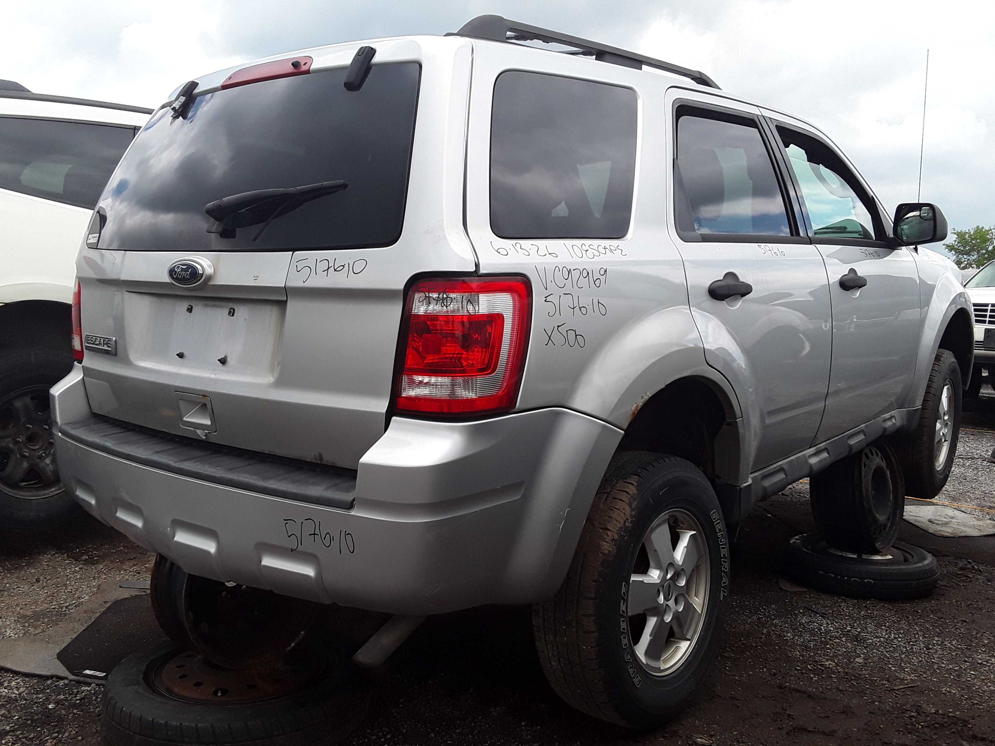 FORD ESCAPE 2010
