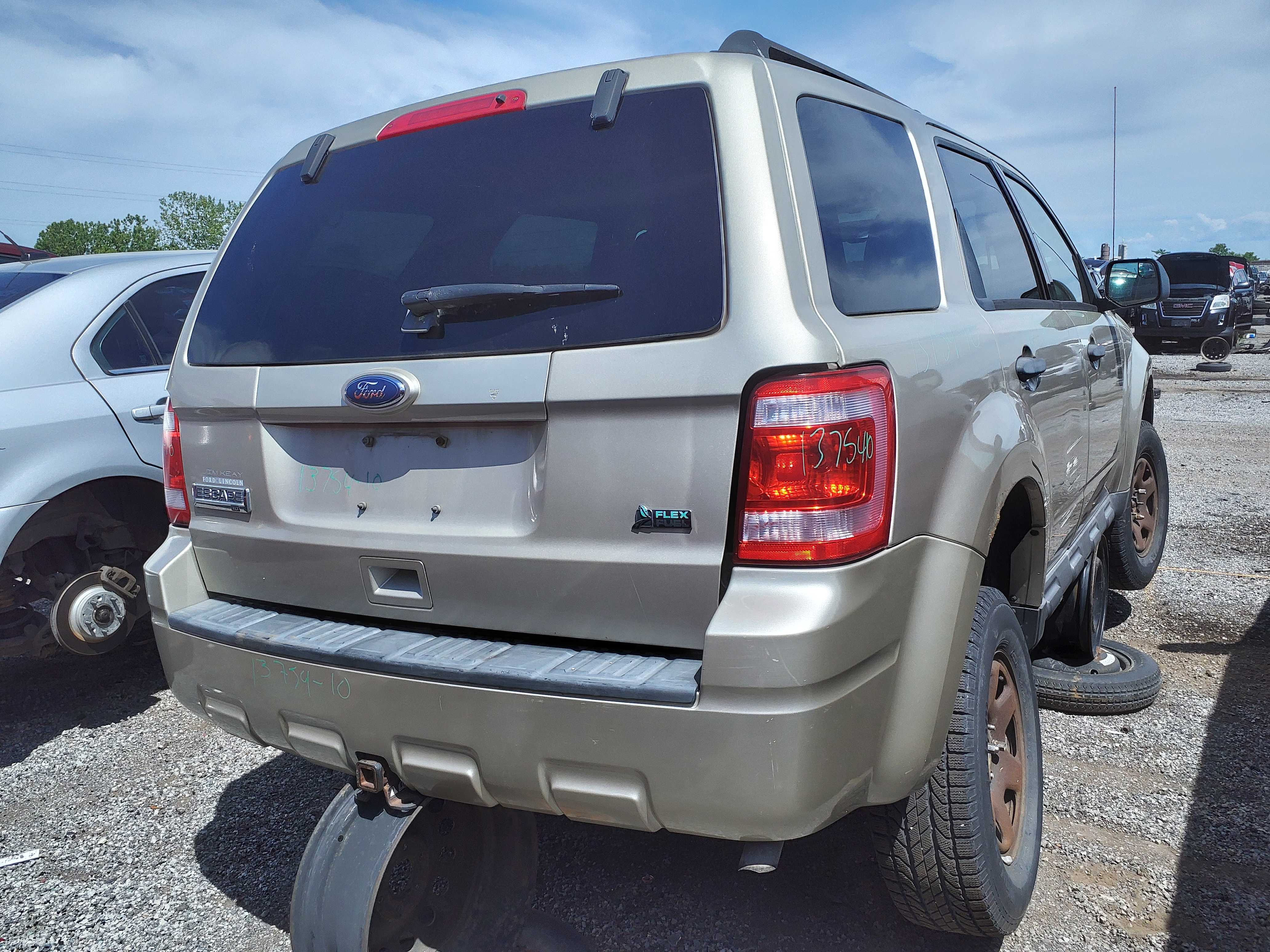 FORD ESCAPE 2010